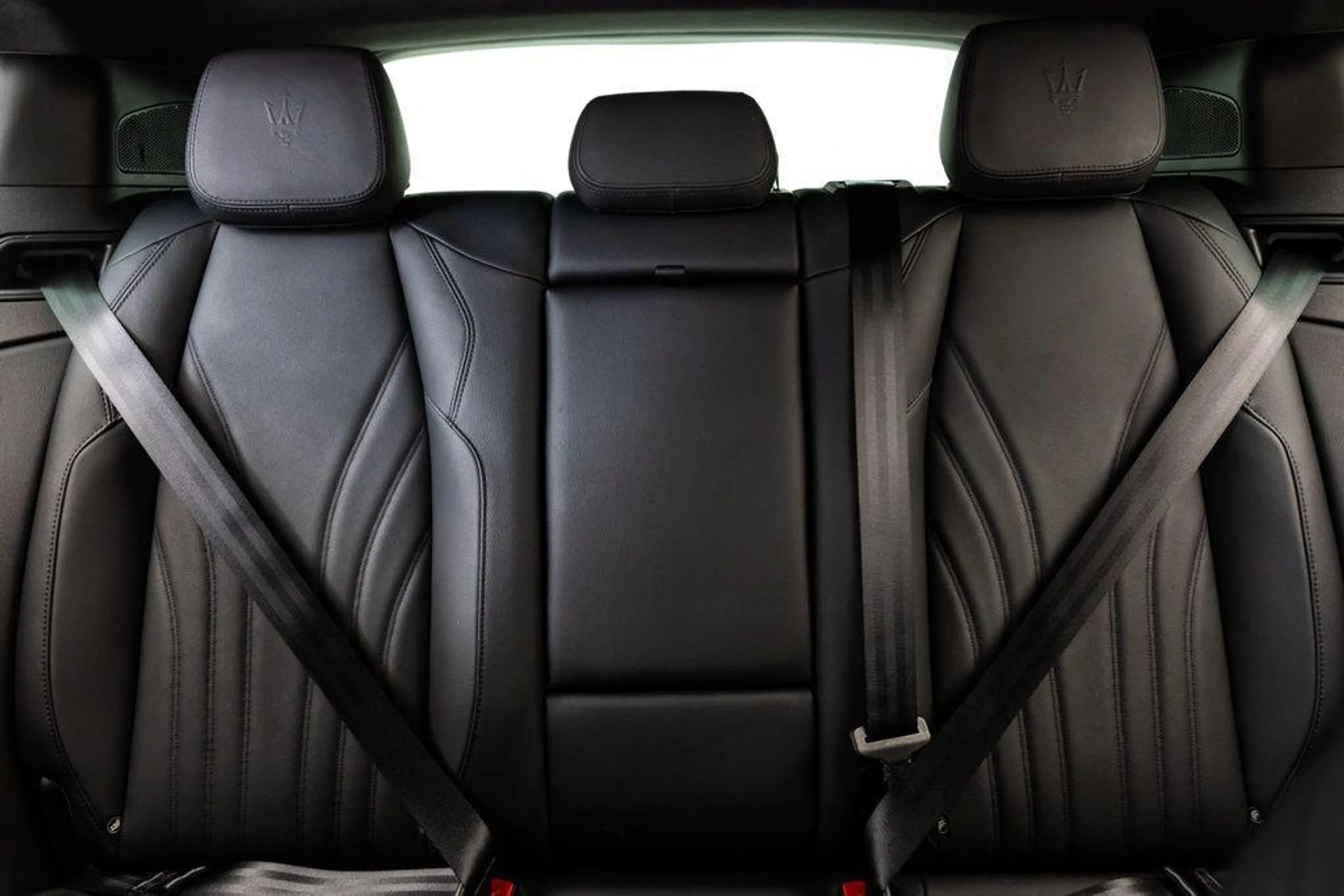 mph048_439958452_R101_OC_9x9w288_vko_P5eq_S_Uh0_UU_120b016c91