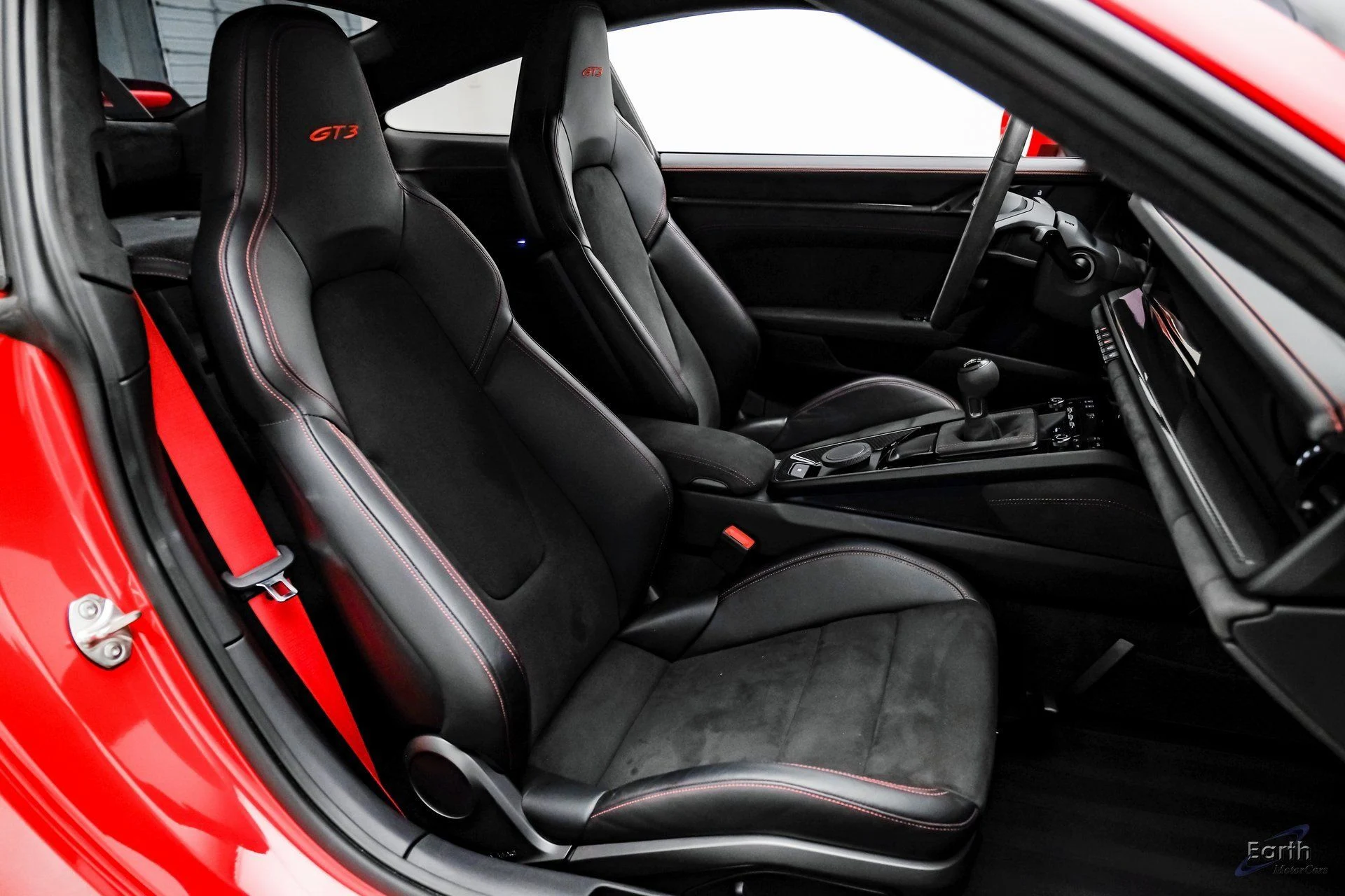 mph048_446663498_b6cb0b9b155e3dab7db57e57aff2438bx_ef5effb0eb