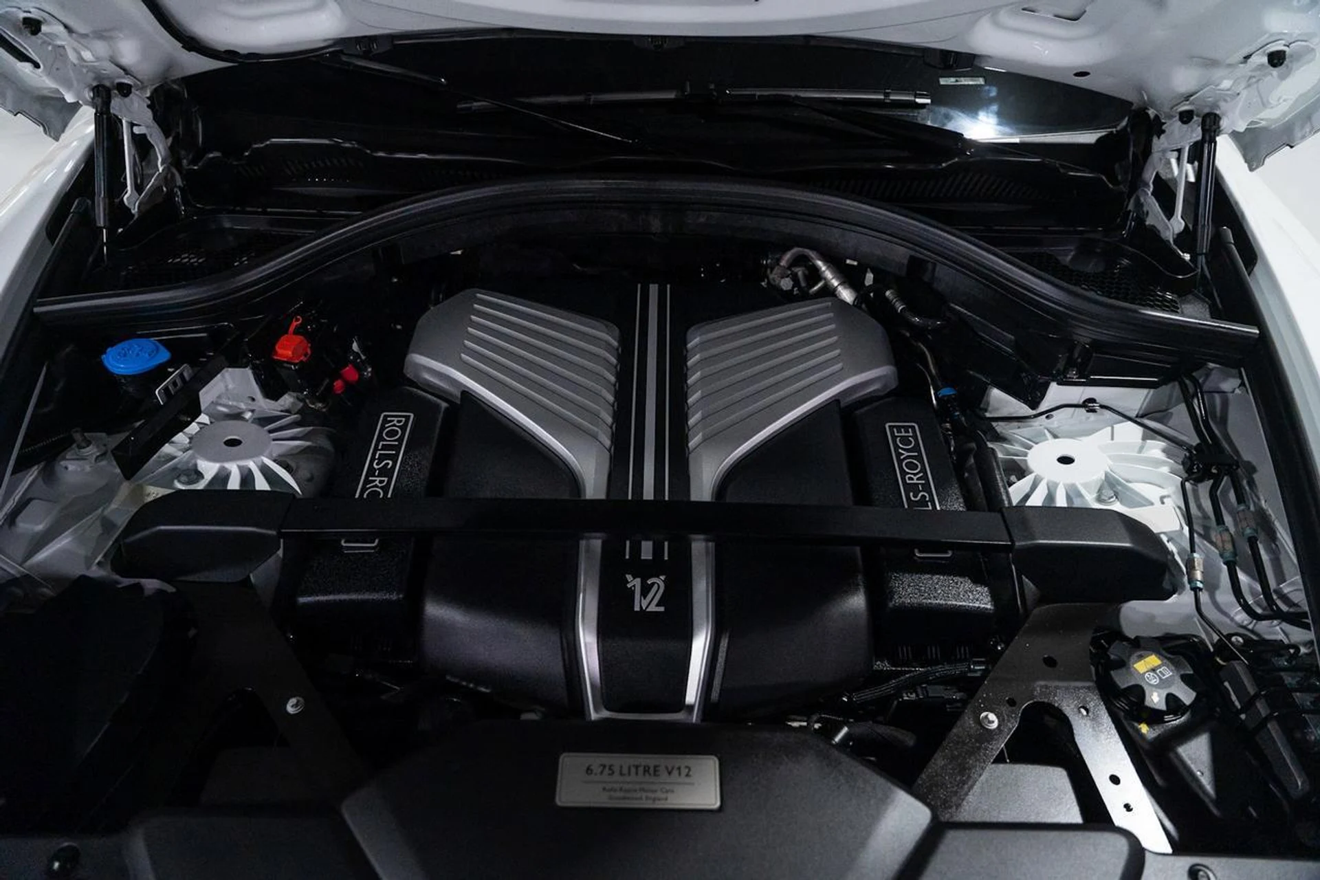 mph048_483295663_74de4832845ff5eec56ce886a5047ae7_585b1bc170