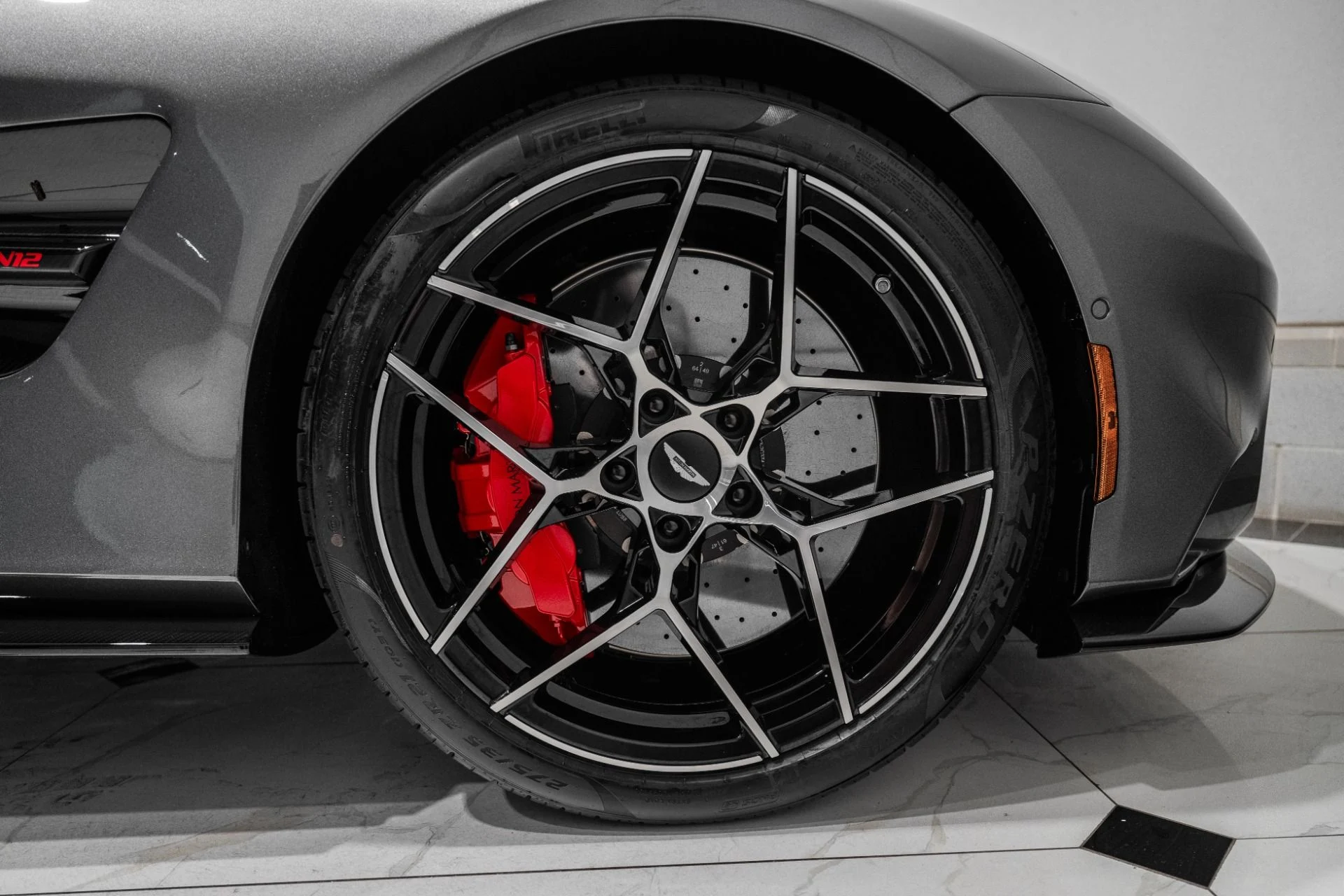 mph048_489023157_New_2027_ASTON_MARTIN_VANQUISH_1787329912_91e15ed0e8