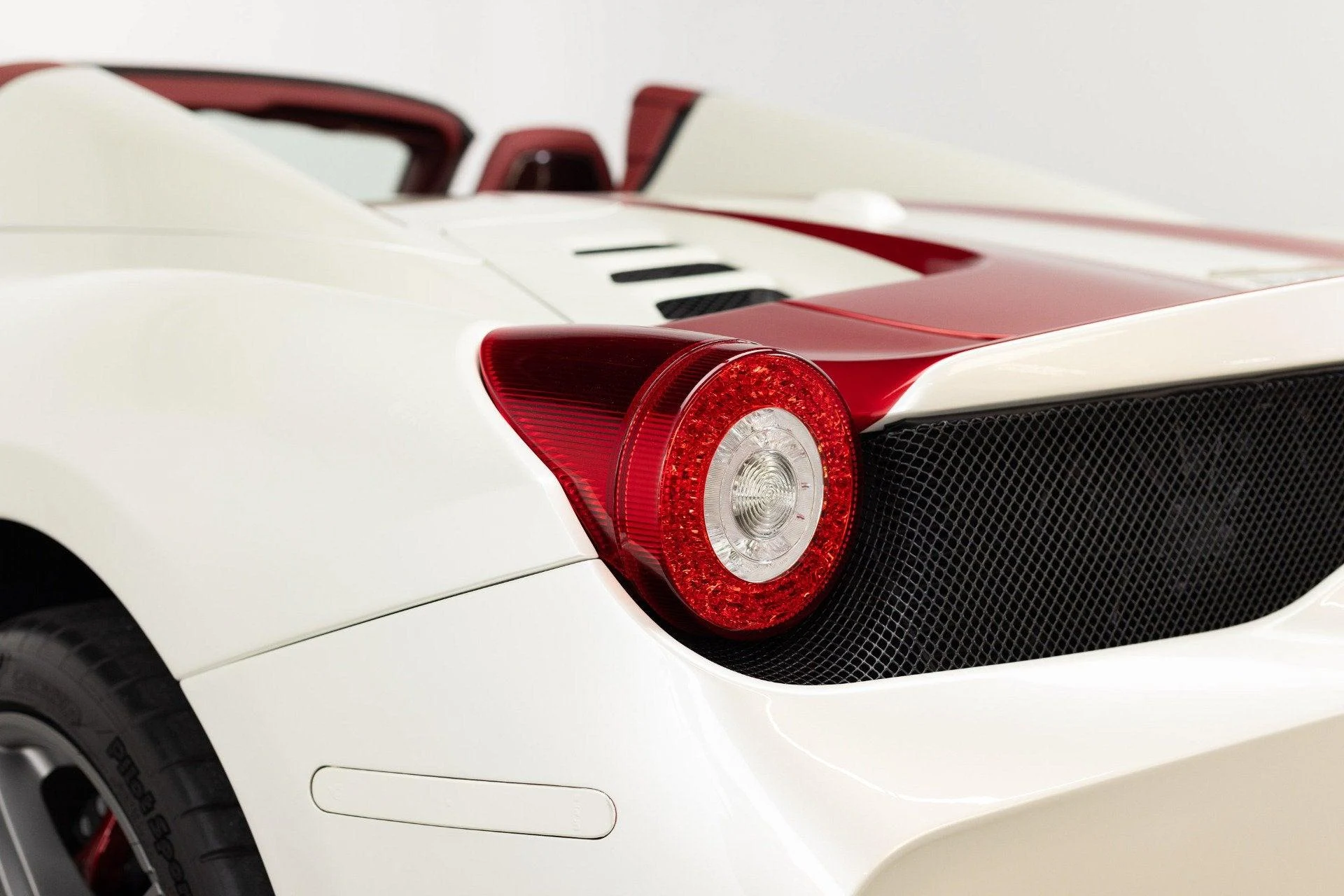 mph048_492701327_Used_2015_Ferrari_458_Speciale_A_1782465323_db38ee9409