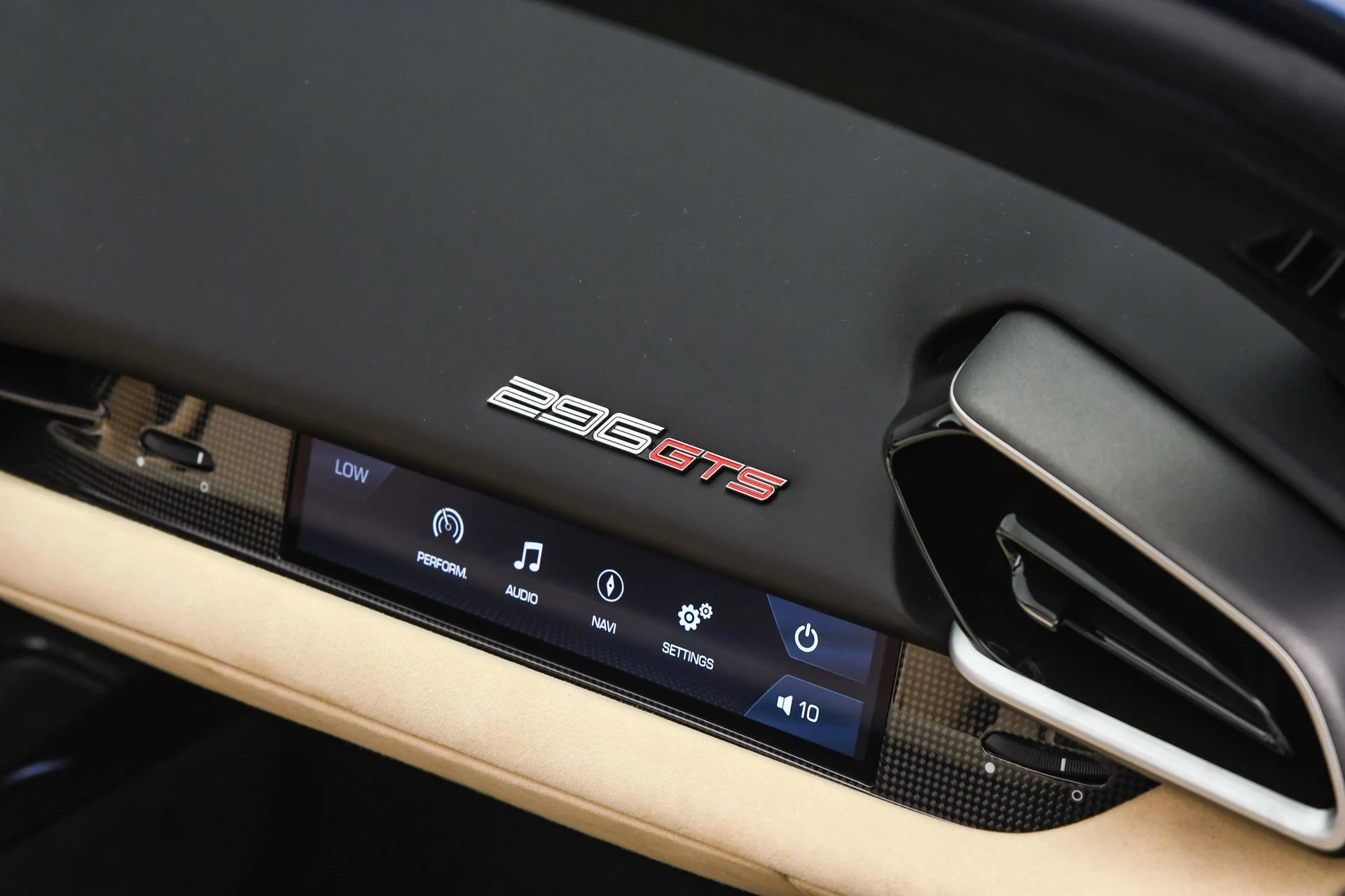 mph048_508202758_cbce7cb1791c4c139023b17819355905_3d33f7363a