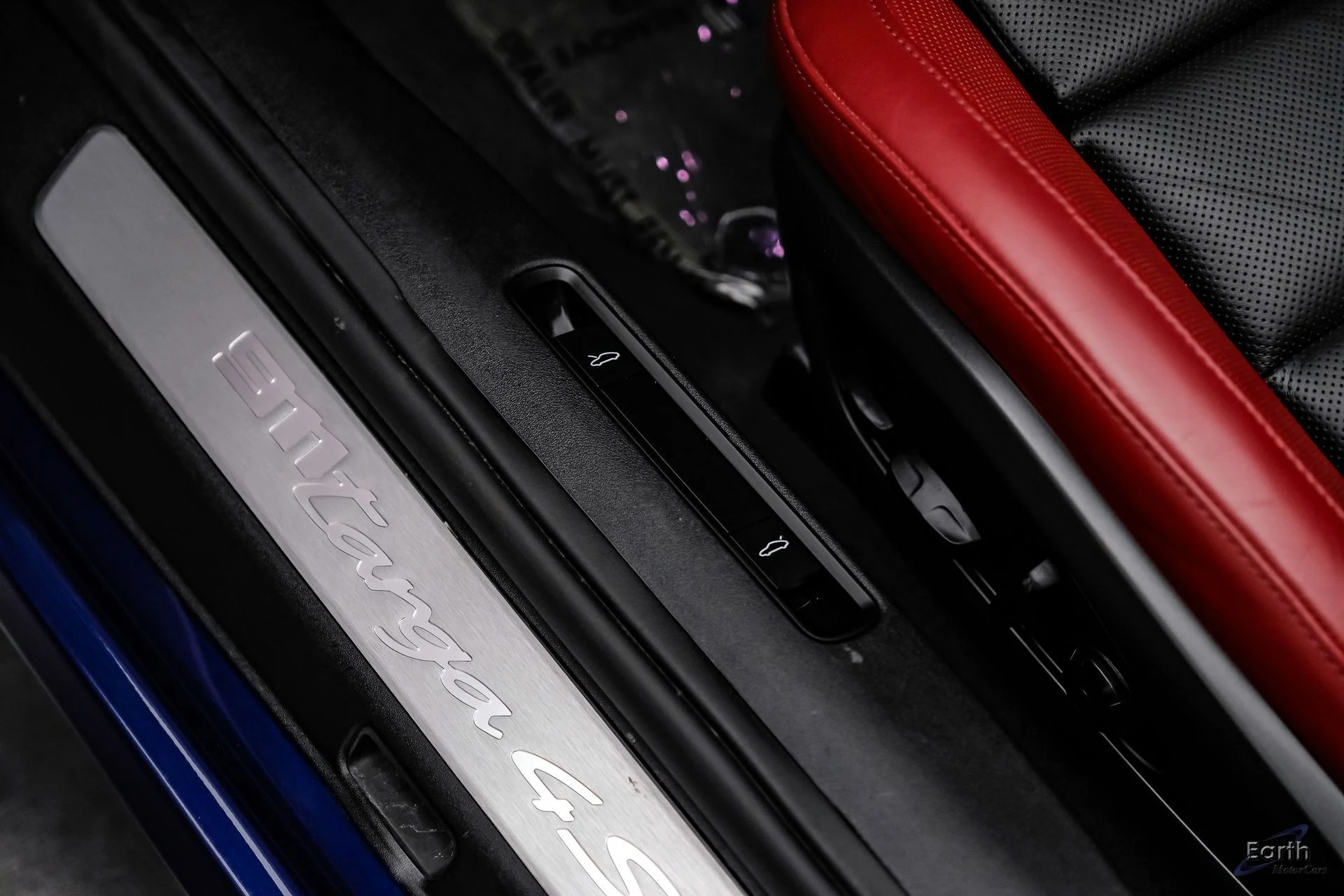 mph048_510465103_e8eeb3998226c5292d4db463510397f1x_15d1e264d4