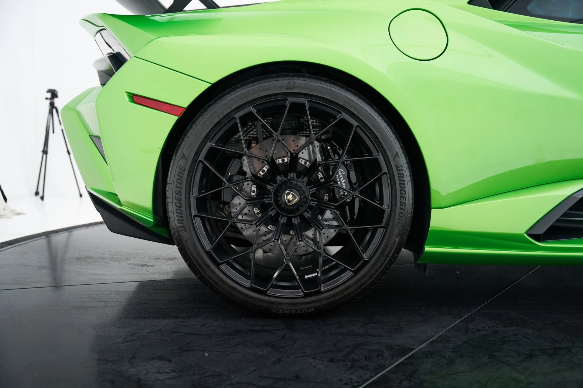 mph048_516276263_Used_2024_Lamborghini_Huracan_STO_Base_1793231458_86062f4aad