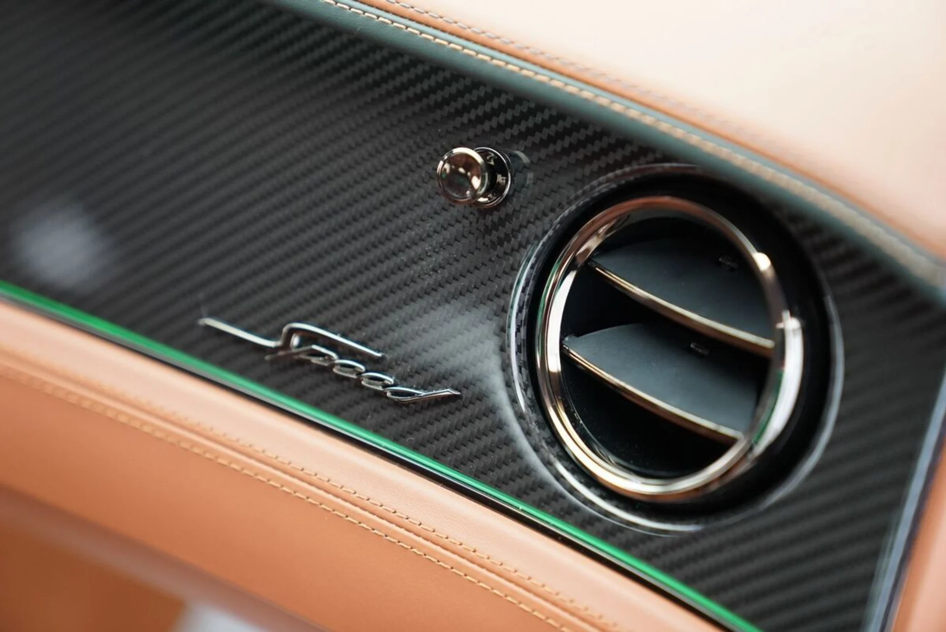 mph048_523512804_ey3p2fd2tq1hq9obkriu168zweez_36ec879615