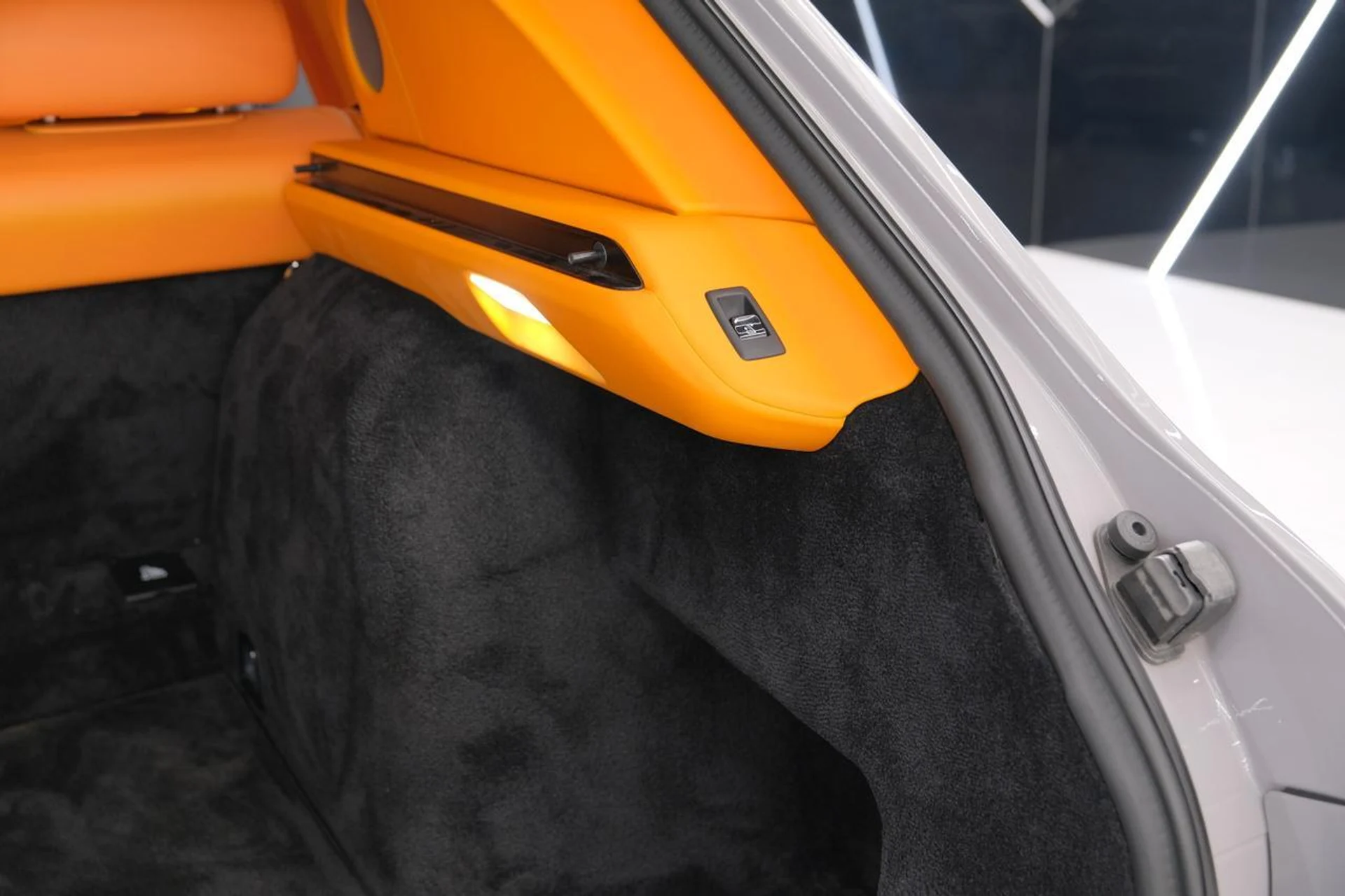 mph048_526648448_915f6d8d0f4ca78a3f5aa4fafe45d56e_76914fb056