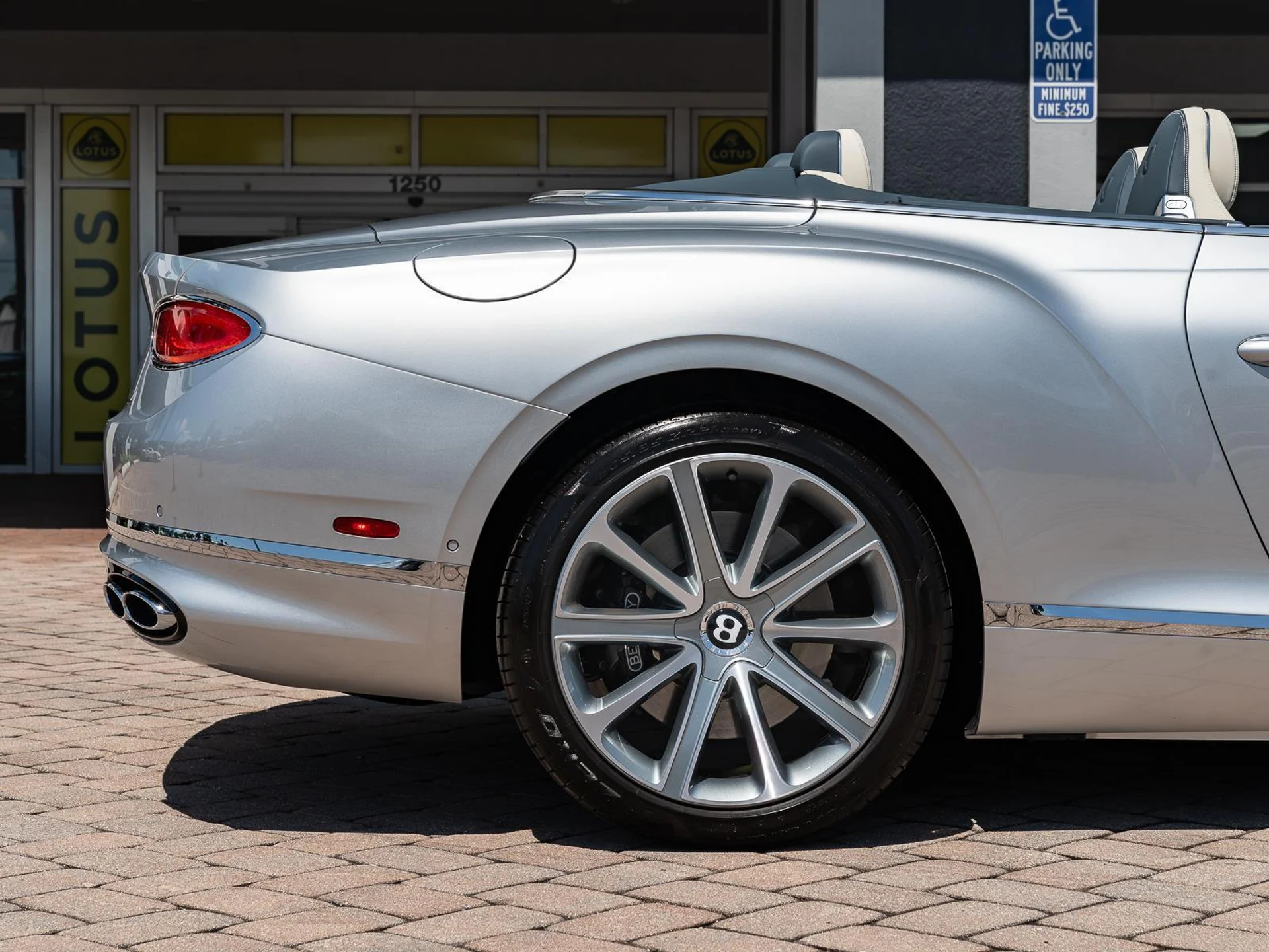 mph048_527719618_Used_2022_Bentley_Continental_GTC_GT_V8_1777583168_a575356ab9