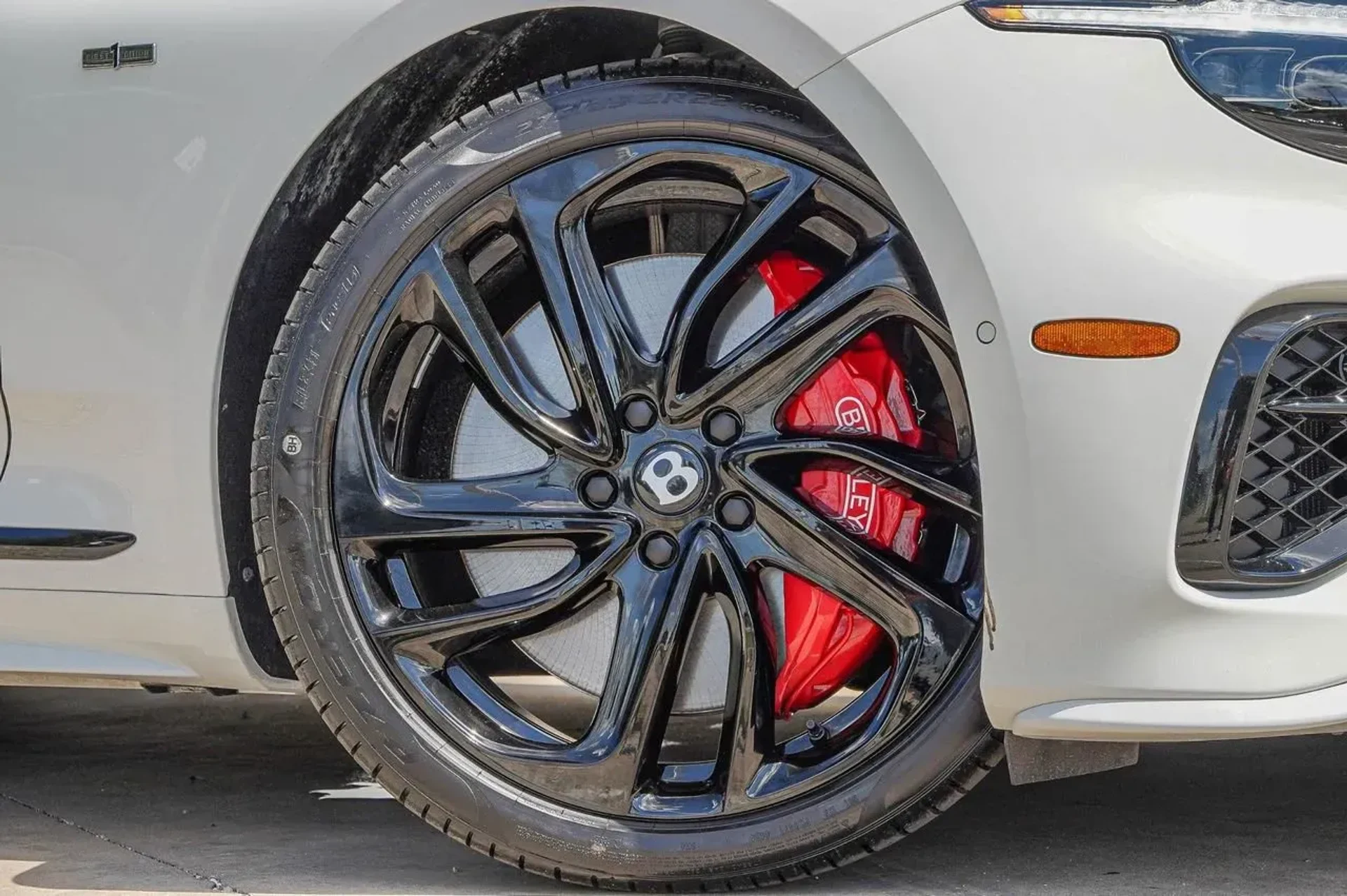 mph048_535412874_b6a816f1424847129a77fb41c9e2514f_293c8dc7dd