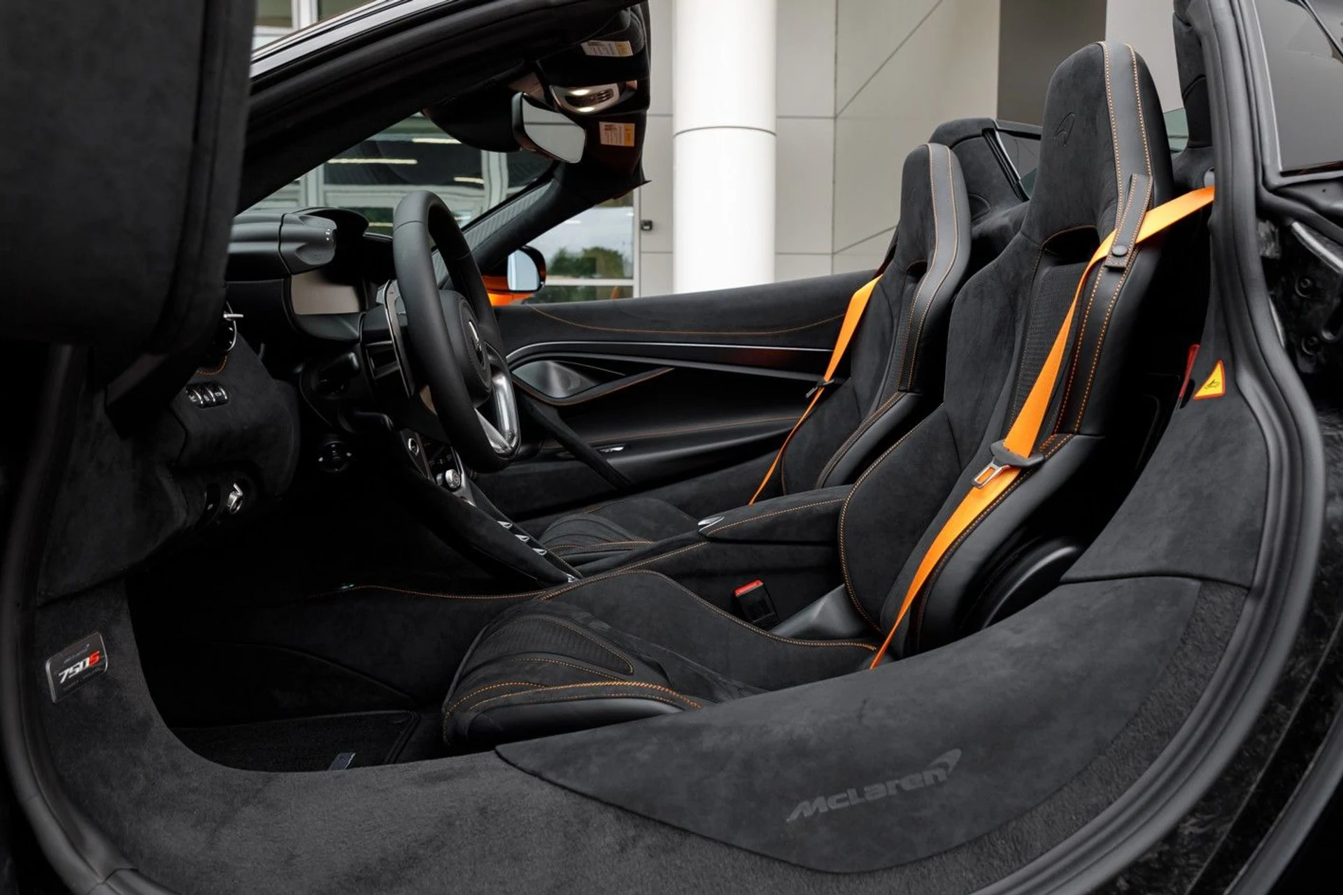 mph048_541309358_706_p49_l_33b9952f8d