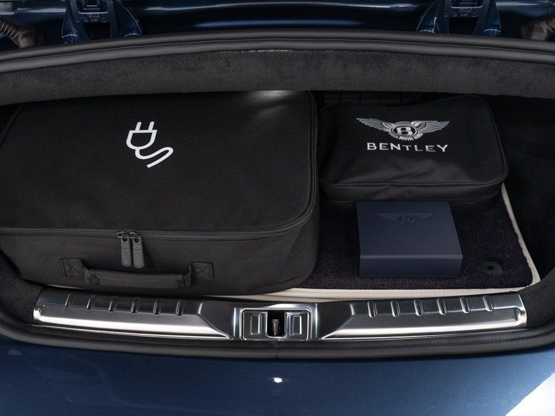 mph048_542293259_4b13908eee60368d5d1af8cbd121e444_711fbeeeb6