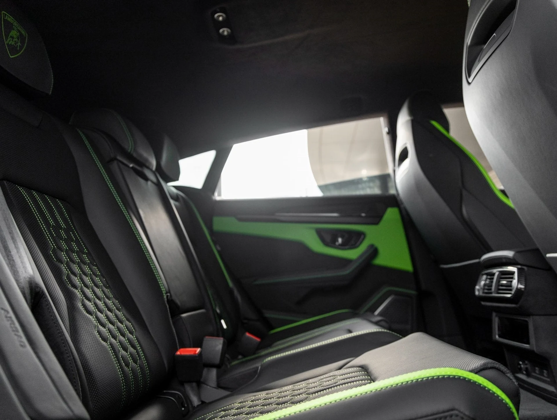 mph048_555590126_49_3547157b29