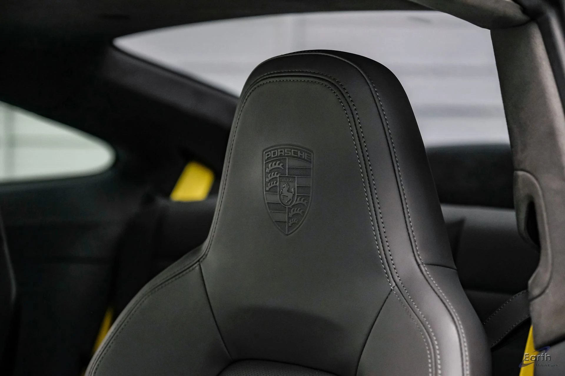 mph048_564947077_daf0f8544fddab10611e3681eb0e78c6x_e590b49640