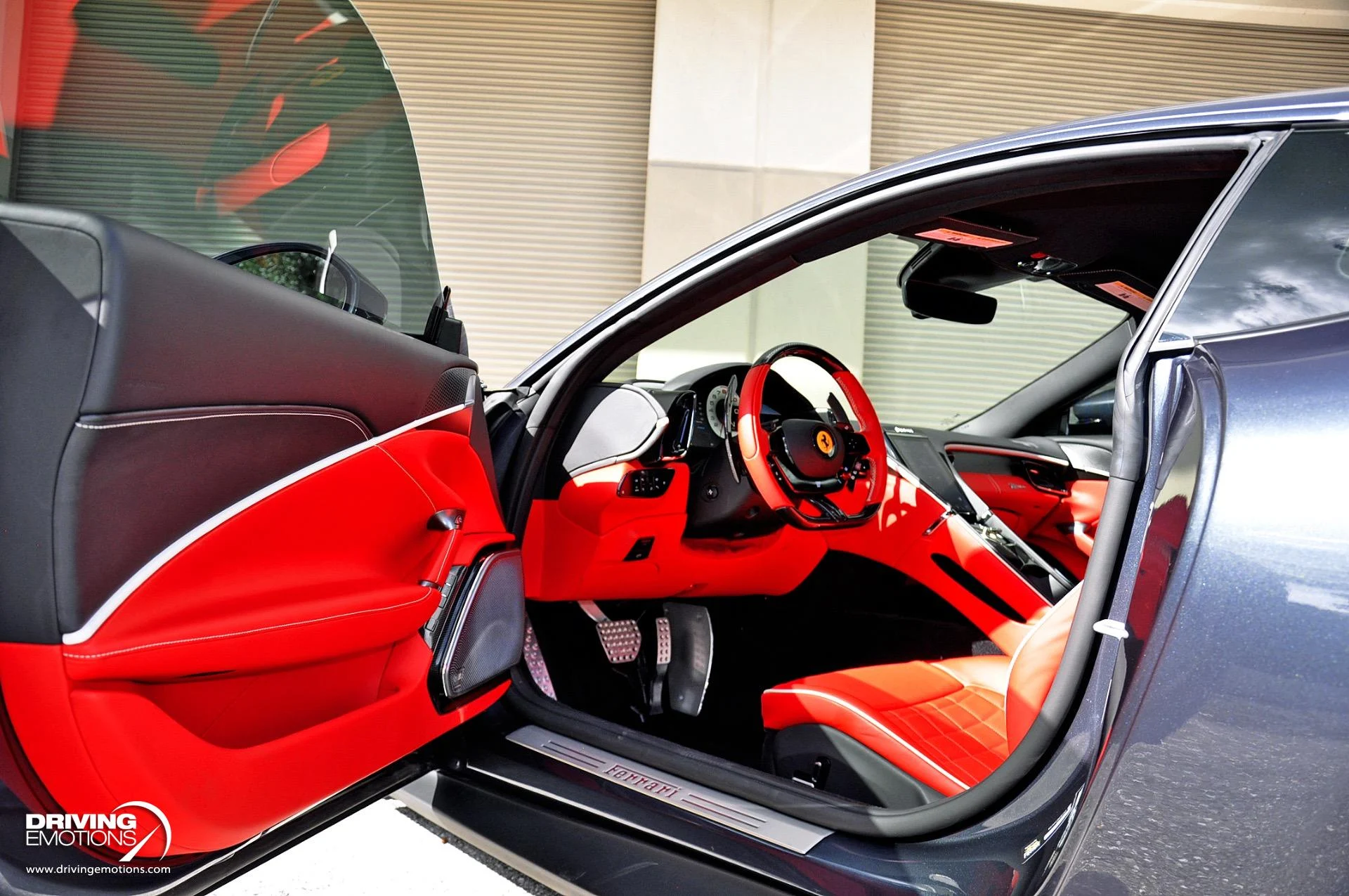 mph048_566370580_882_p49_l_63fdc728b4