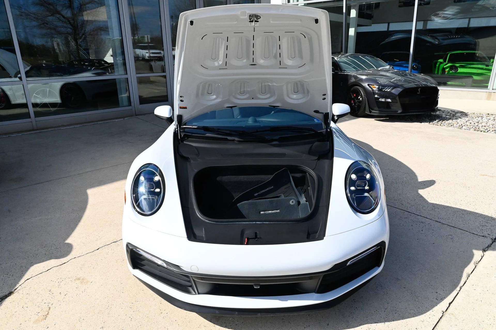 mph048_571911118_57442c3e2f584a6fb93bdcbe6a2fb4a6_8428463bbd