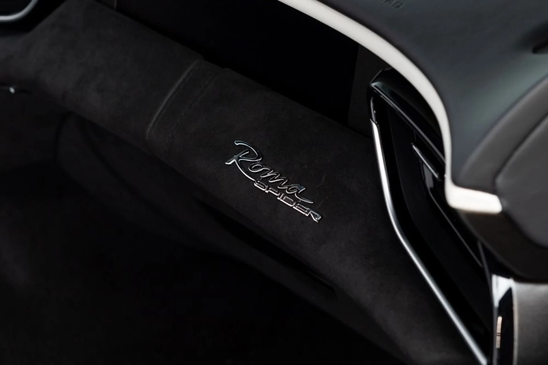 mph048_572998263_Used_2024_Ferrari_Roma_Spider_cb13f30e4b