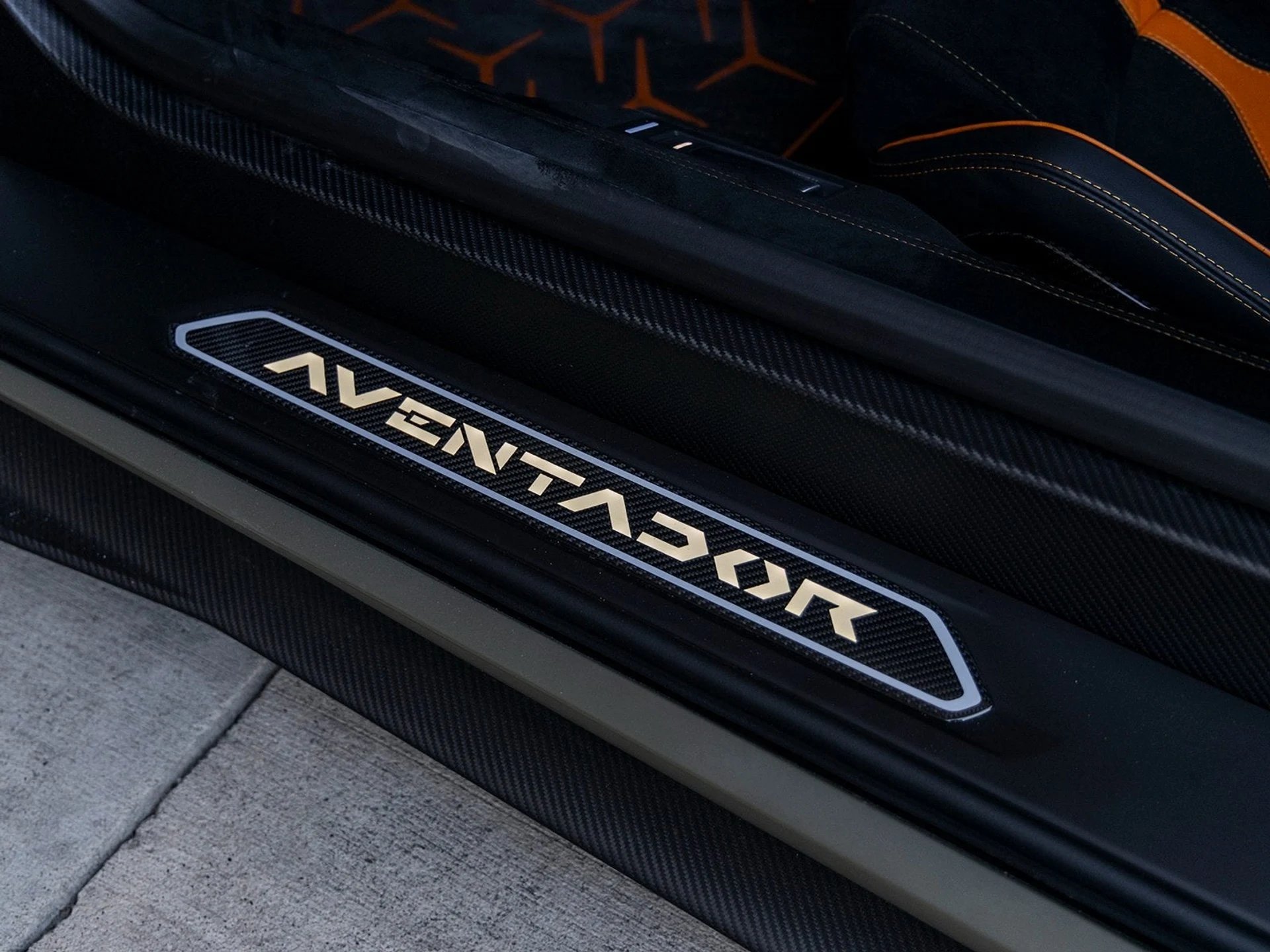 mph048_581059811_49_011576cfda