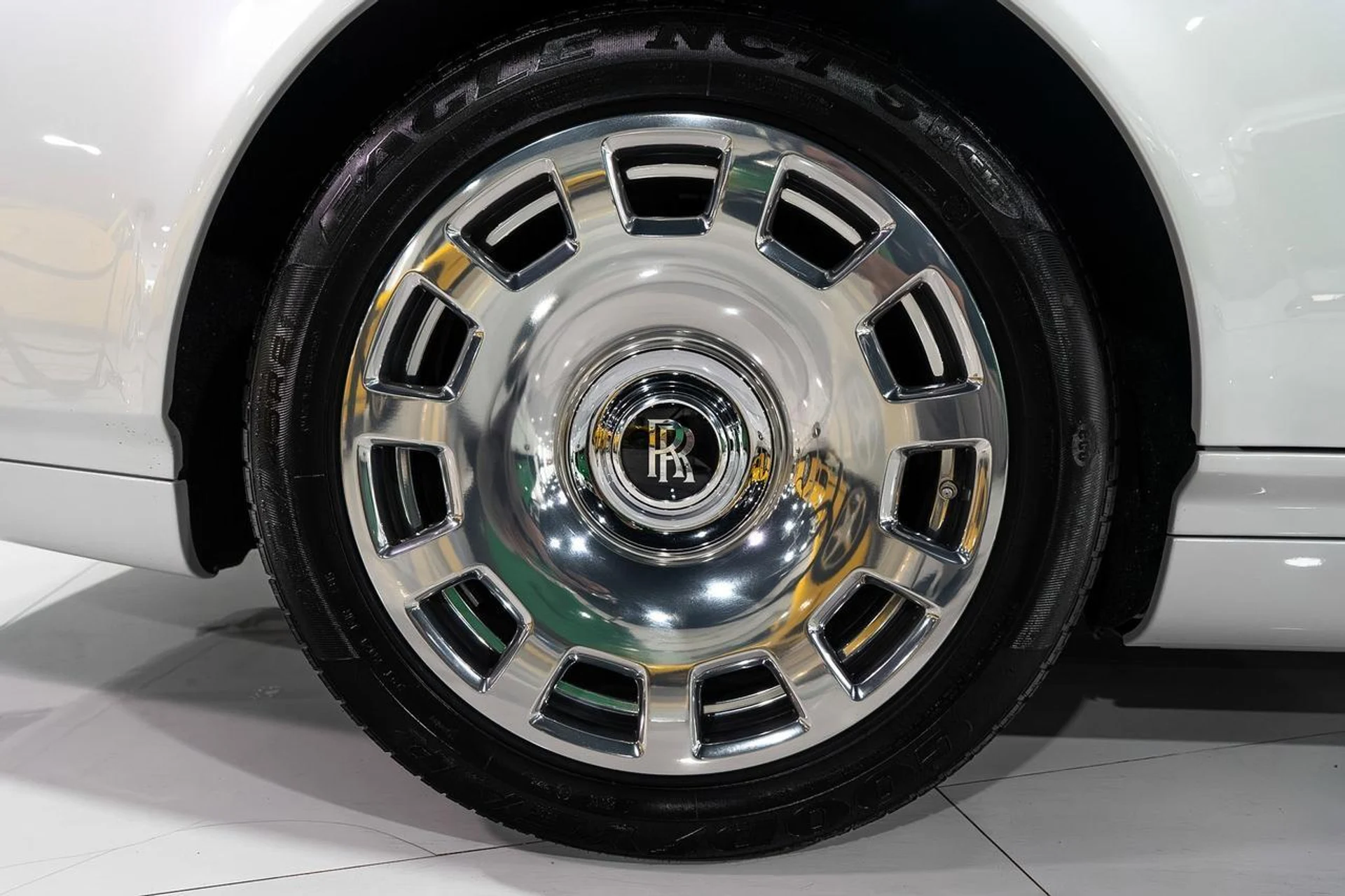 mph048_586219169_58a0118b6c25250147d75ea1c0401967_a291e2fbcb