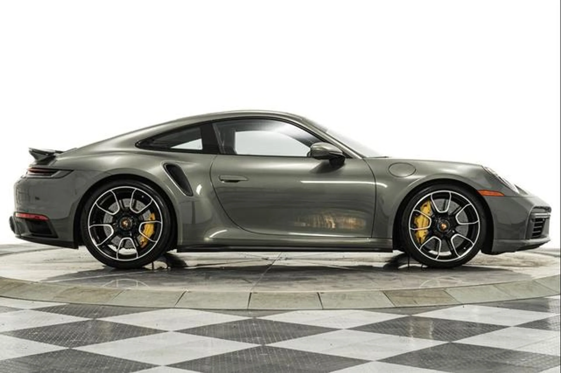 mph048_596938599_Xy_J_Ih0_Ndz_Rzo68_Jera9_SM_V2a_KU_009b703a00