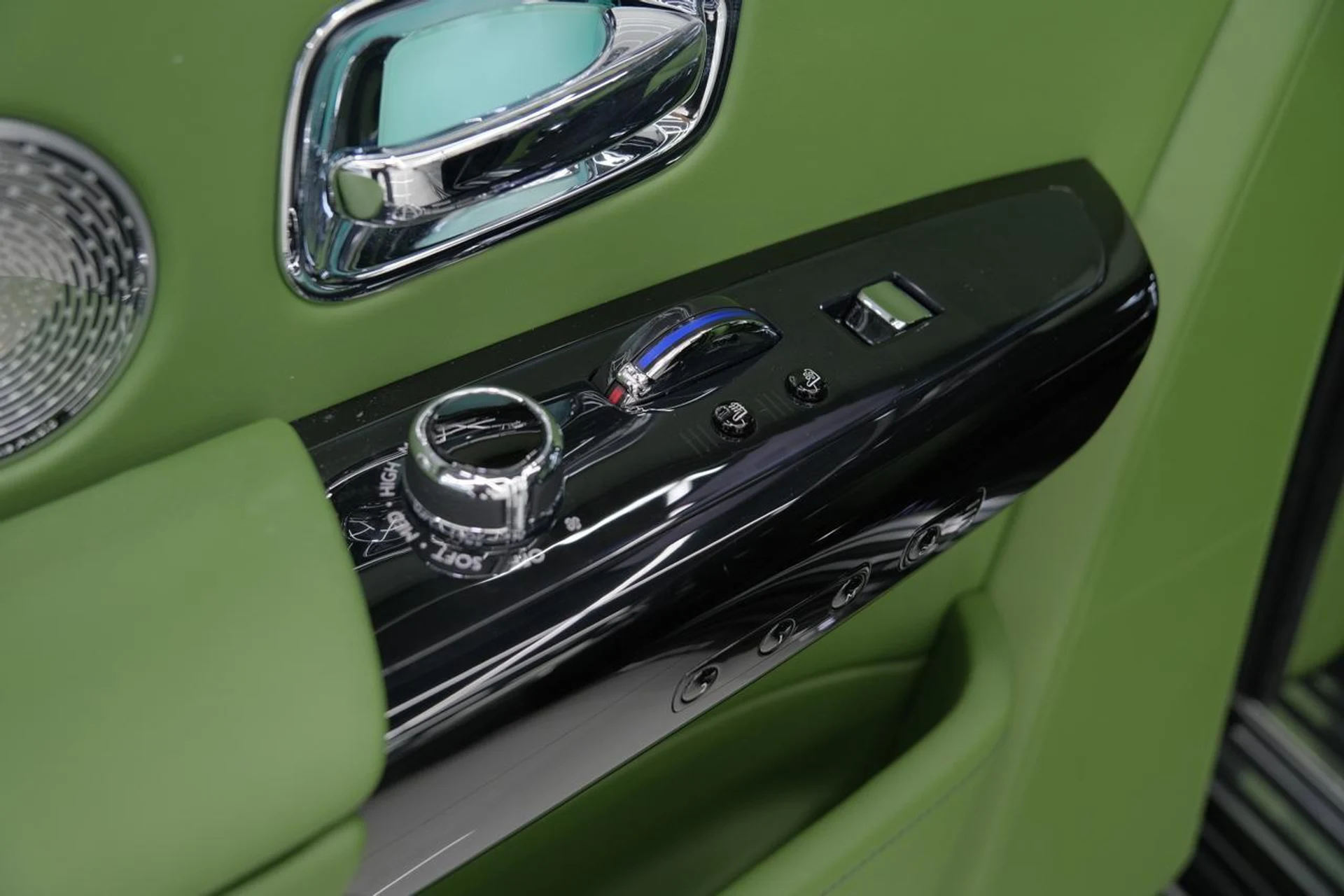 mph048_596984207_9a201d8b99fbdb937ac2f0a4aaf31258_b0740f0c05