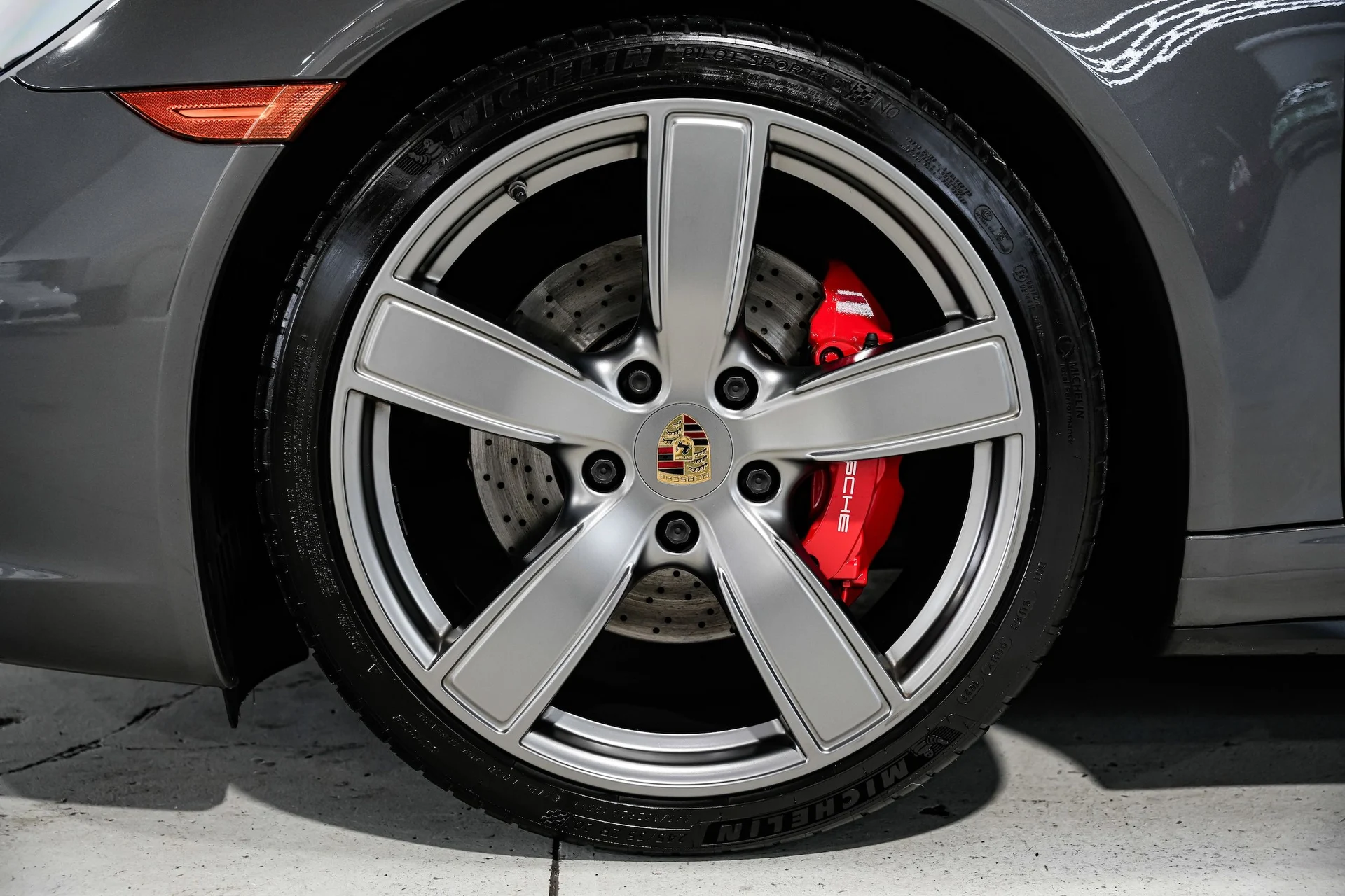 mph048_622585220_4ab6005add56821d20b6a718acd204e0x_899095b881