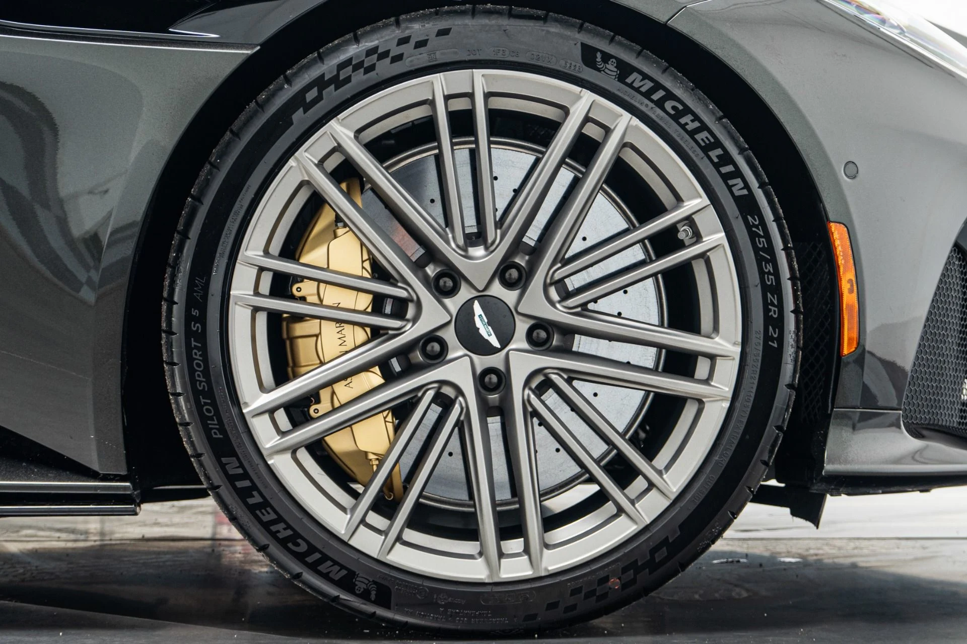 mph048_633150129_Used_2024_Aston_Martin_DB_12_Volante_Low_Miles_86_K_in_Options_Gorgeous_Color_Combination_1774375825_736a7dbb89