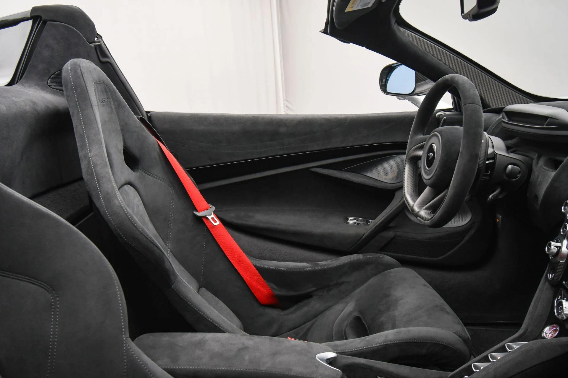 mph048_645902694_Used_2022_Mc_Laren_765_LT_1755763831_ceacffd672