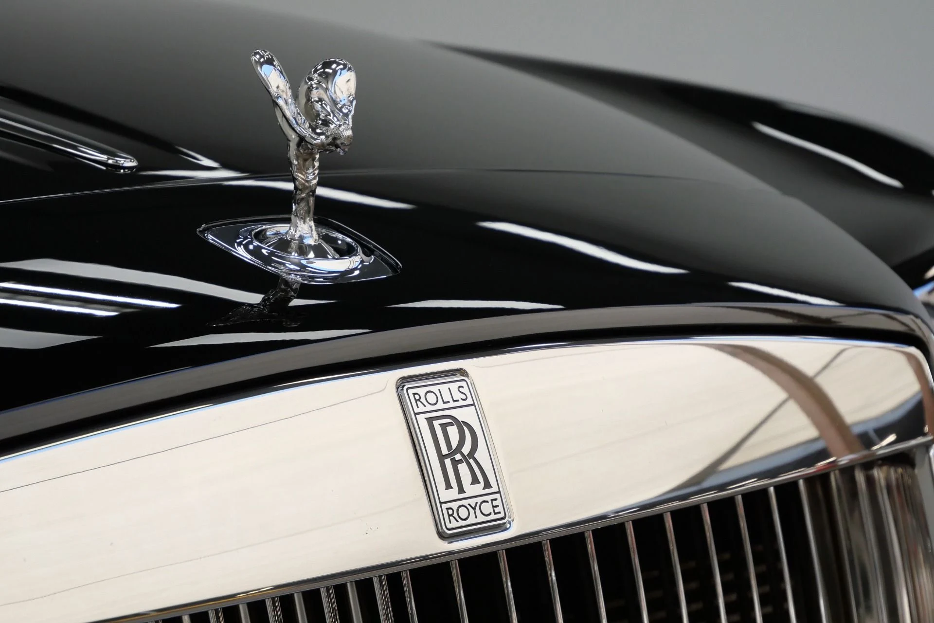 mph048_646243991_Used_2019_Rolls_Royce_Ghost_EWB_Long_Wheelbase_Model_430_K_MSRP_Low_Miles_1788191510_50f7d77cd2