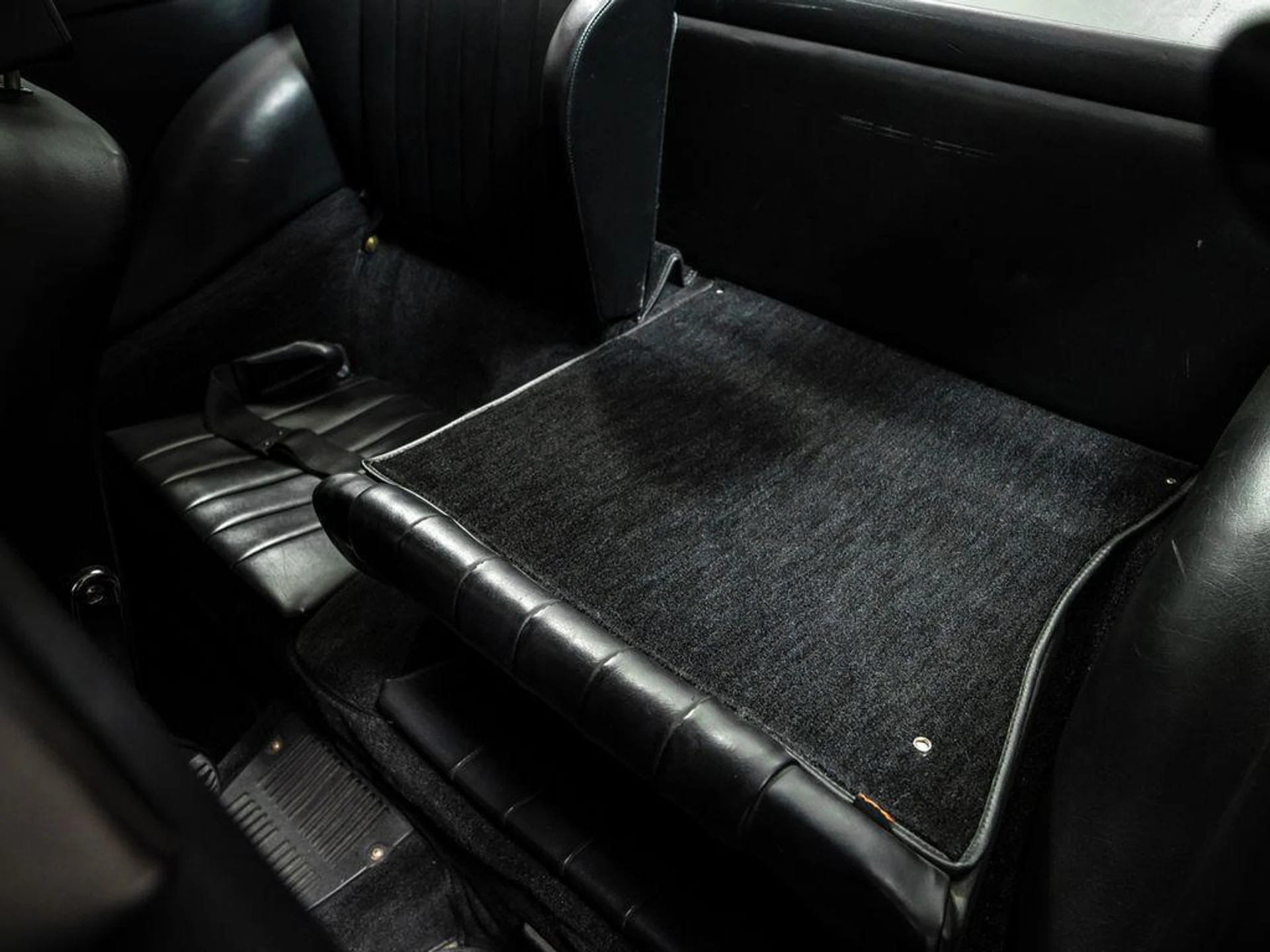 mph048_649920126_v_I4rln_ULY_Yr0_GS_9s4_6_S_Vrgk0_f64d10991f