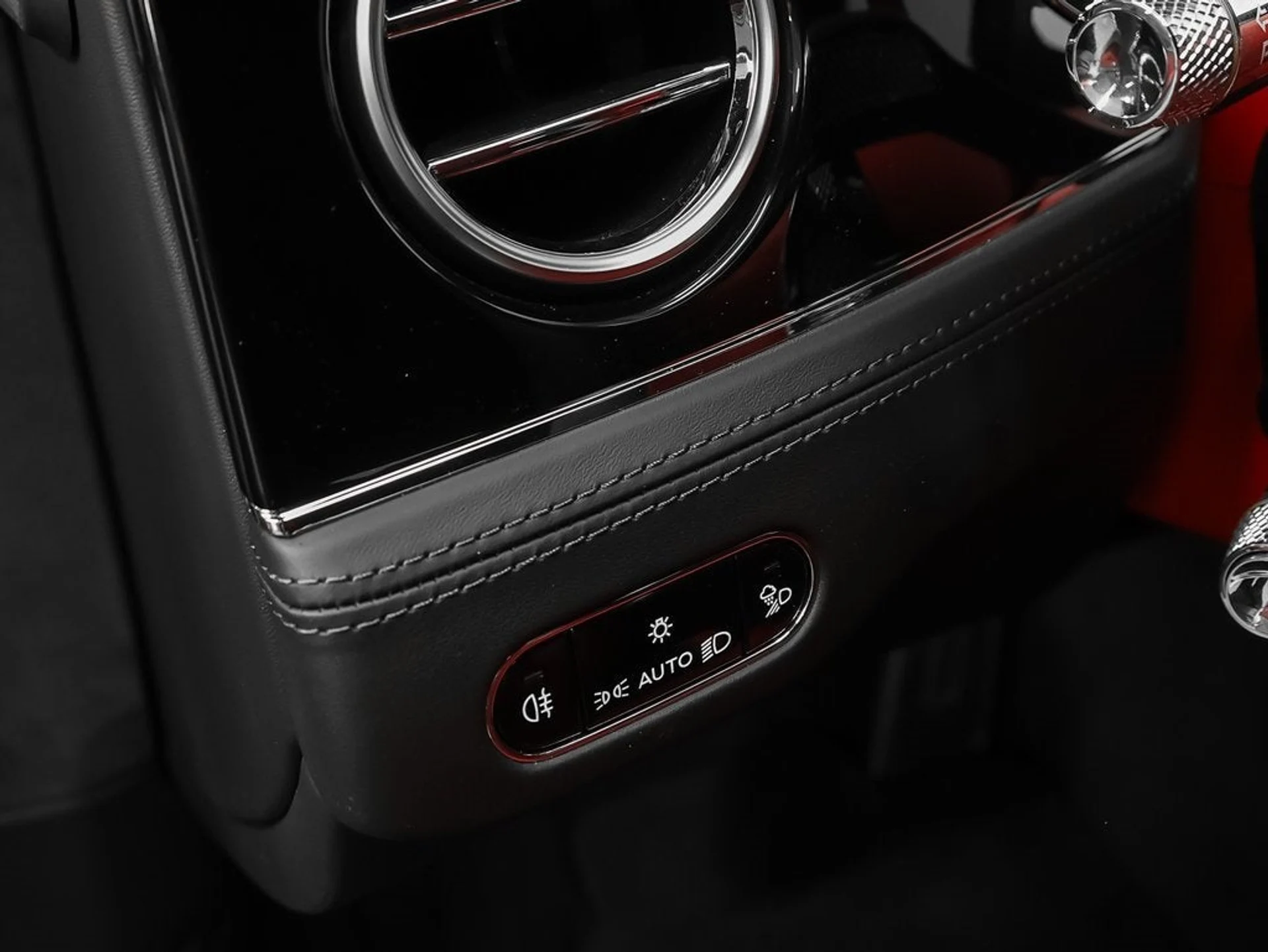 mph048_653847824_49_2f18a4ba34