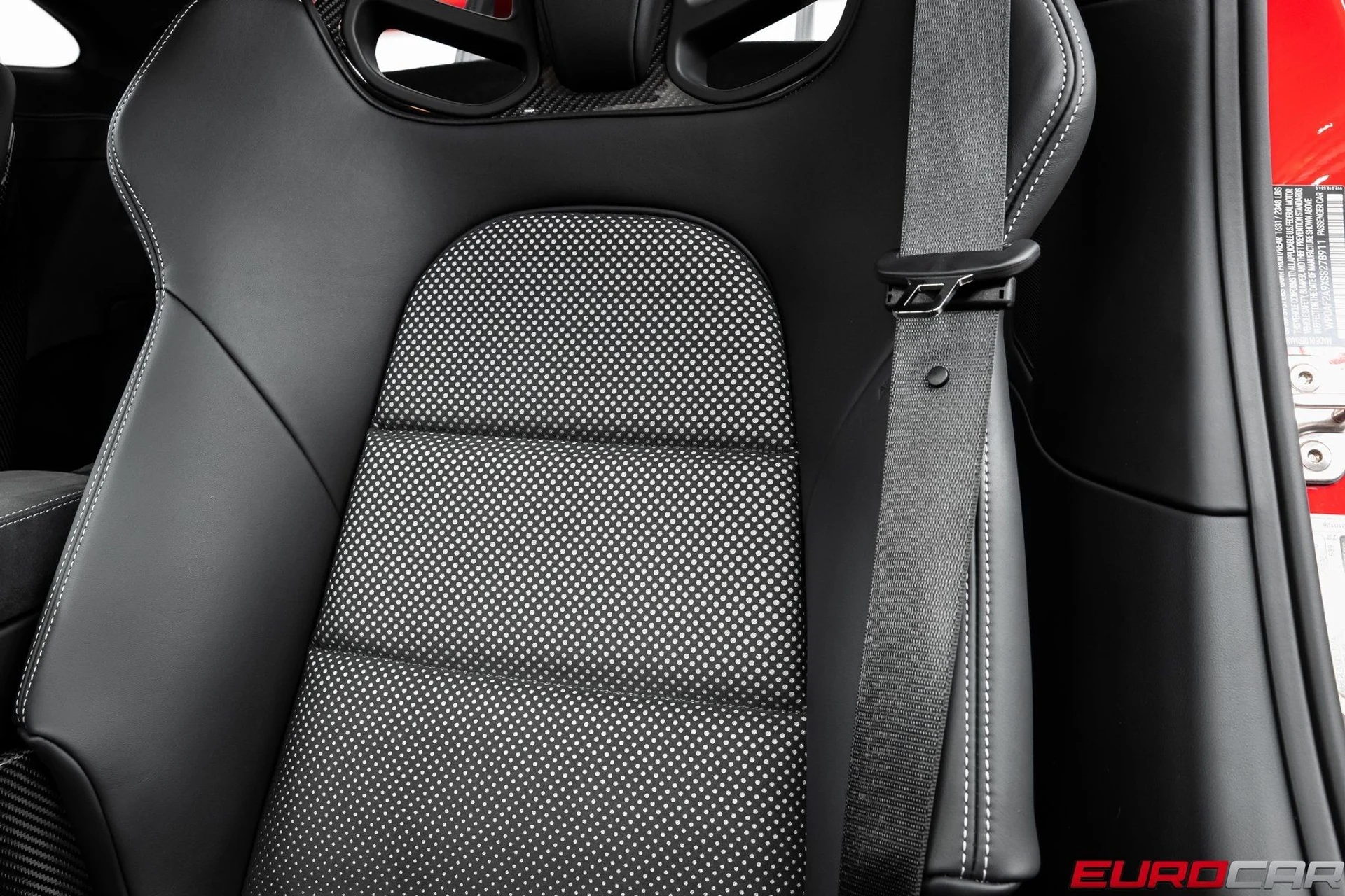 mph048_654997252_image_49_0f77996996