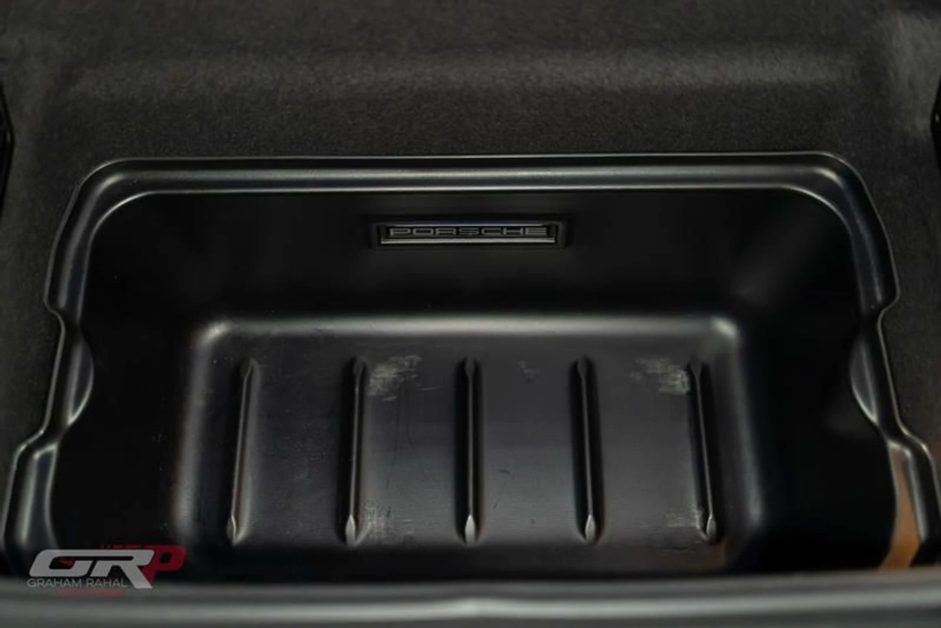 mph048_675018411_15_B970_E9_0_E6_A_427_D_8_EB_3_6248_DEC_4_DF_1_B_df9a38f2b9