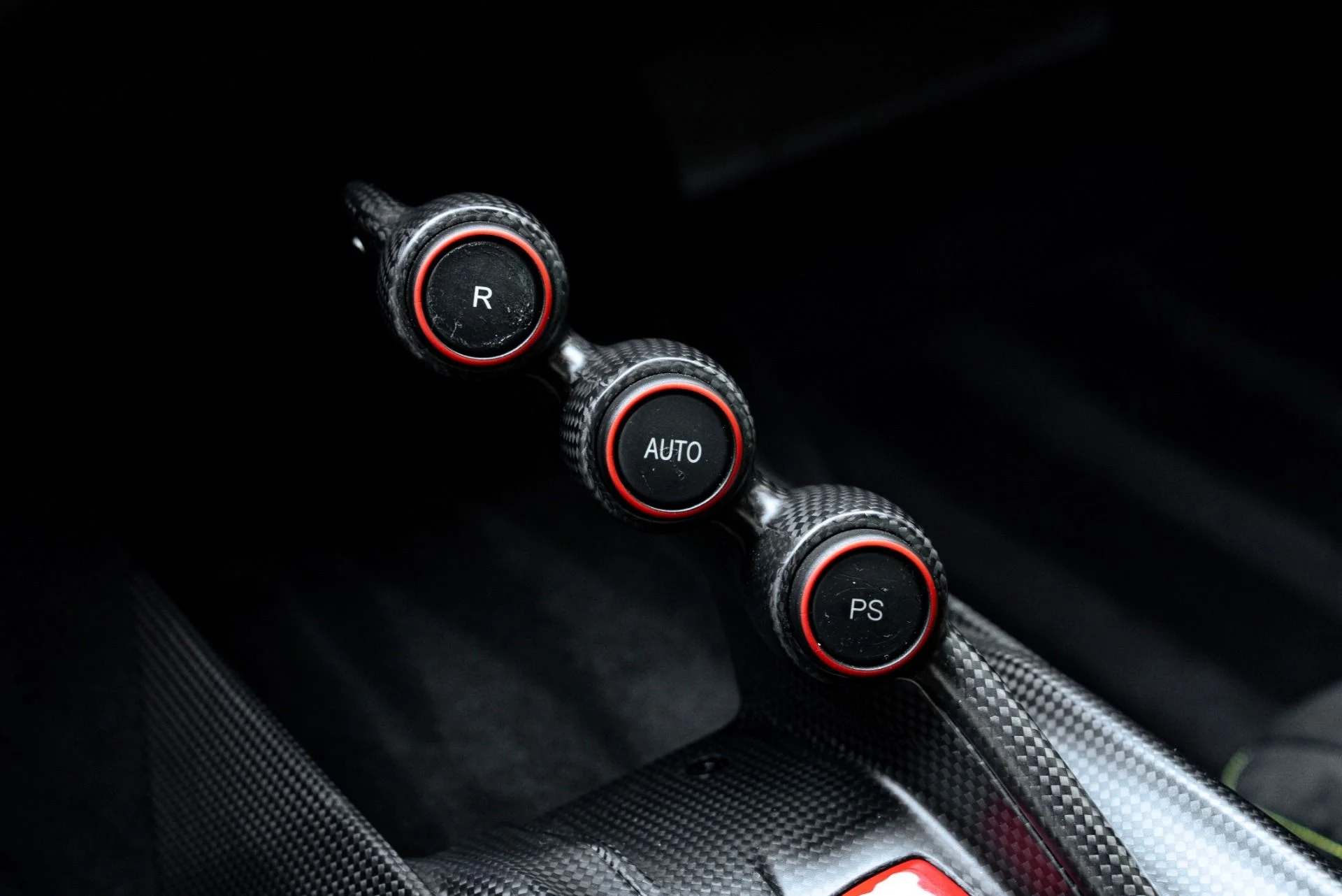 mph048_67950179_Used_2017_Ferrari_F12tdf_1777334887_84d6cba47e