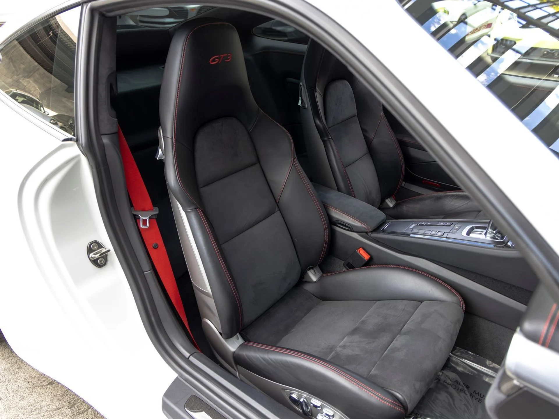 mph048_682223162_49_06caf86c93