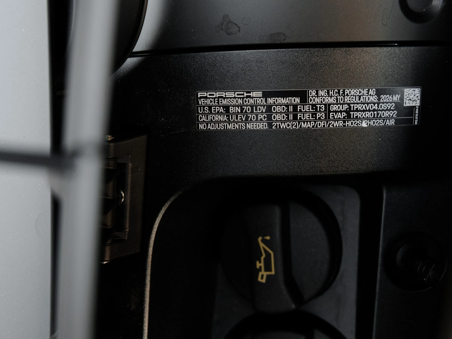 mph048_696188009_49_df2a152980