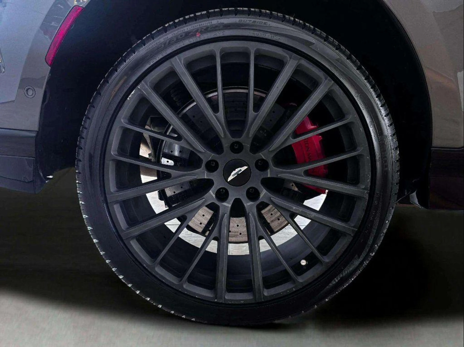 mph048_706762151_6_NT_Epbh_Bla_Csuror_0_I07hx_Fsto_596b95aef2