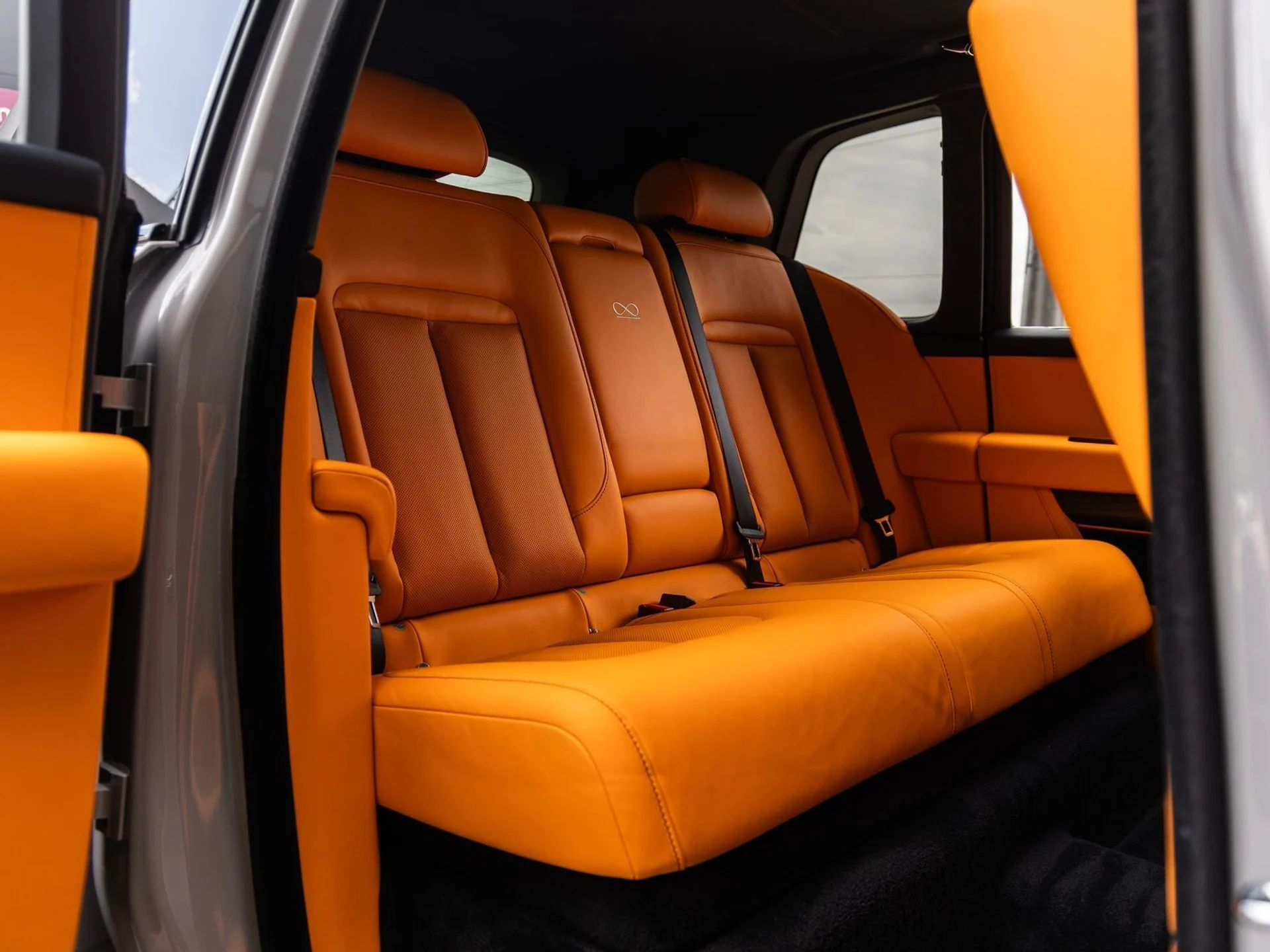 mph048_726969791_49_c656a085c5