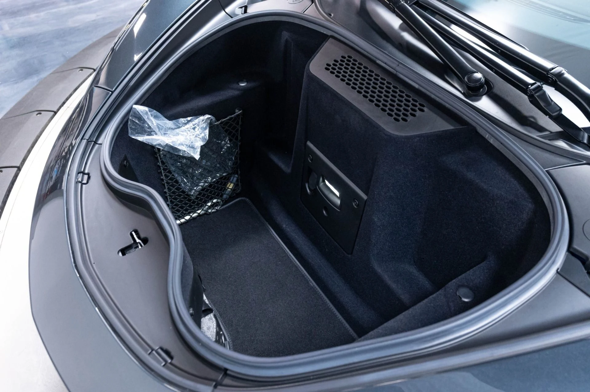mph048_727157294_Used_2019_Mc_Laren_570_S_1783628285_7c8fdcb2f8