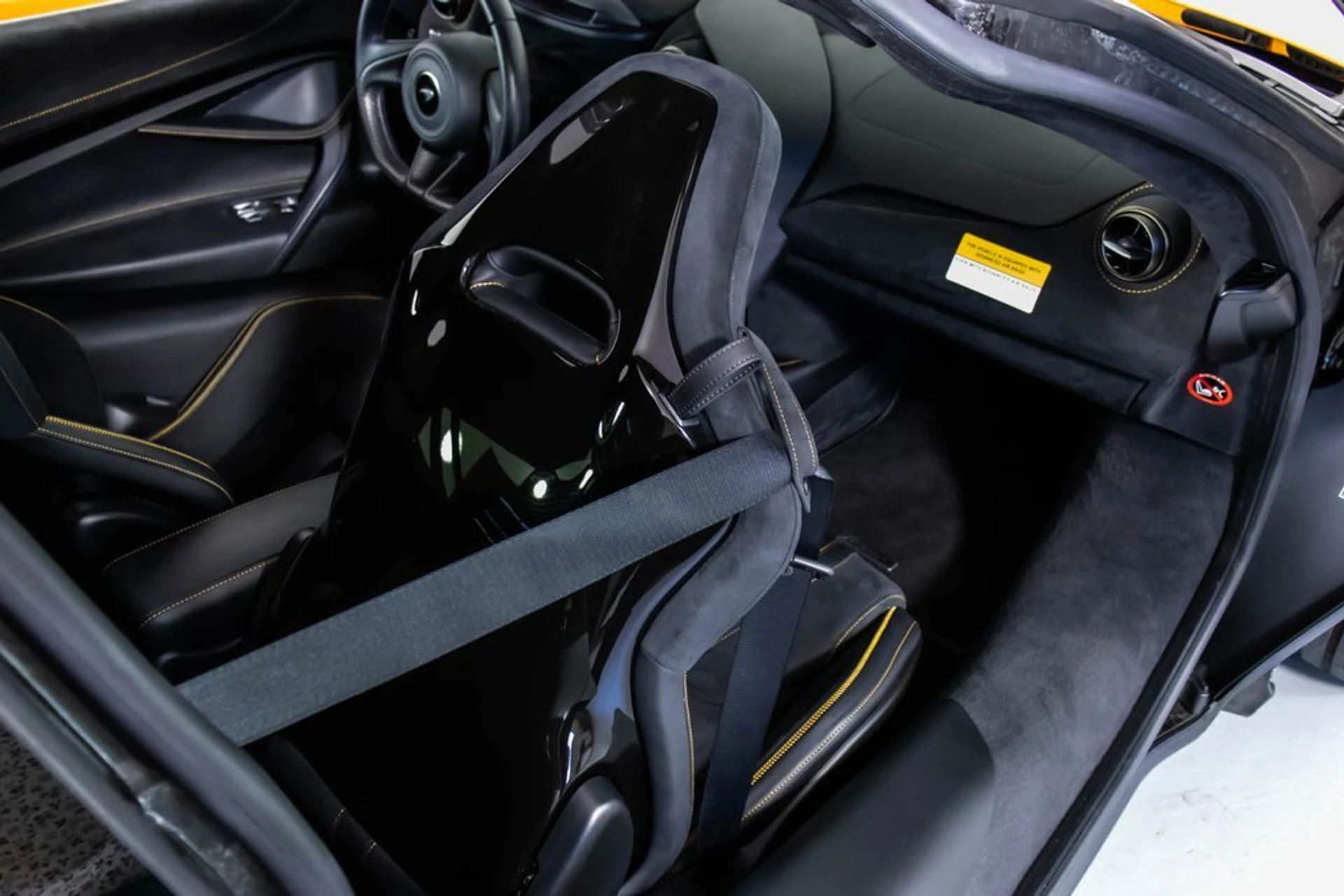 mph048_731943725_7ba357e4b64d09d91a09999f70302e03x_8af62f7645