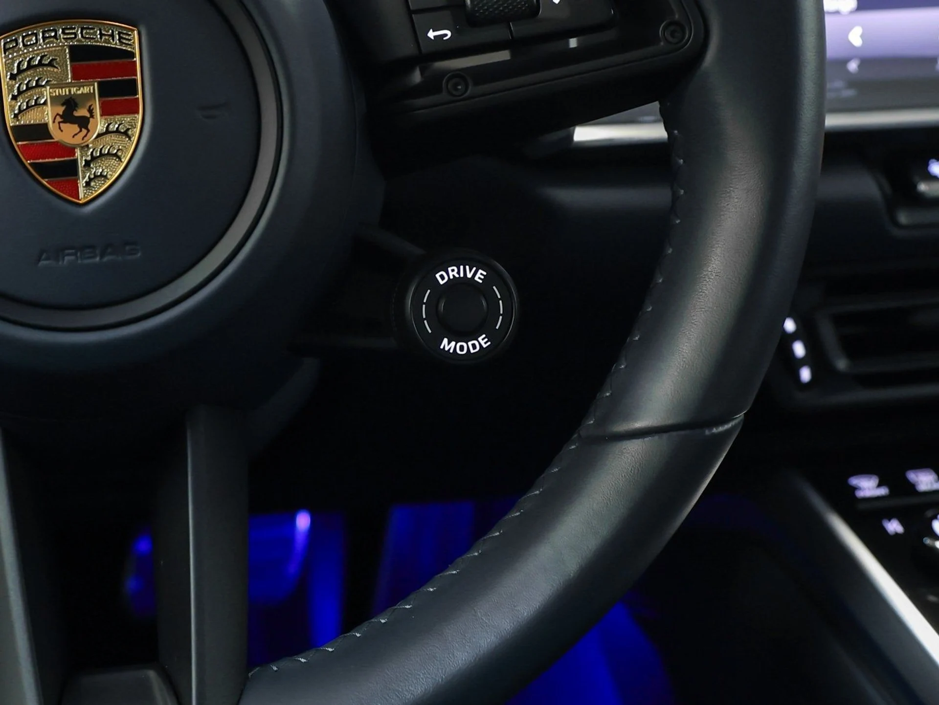 mph048_732675451_49_9fc22de3ac