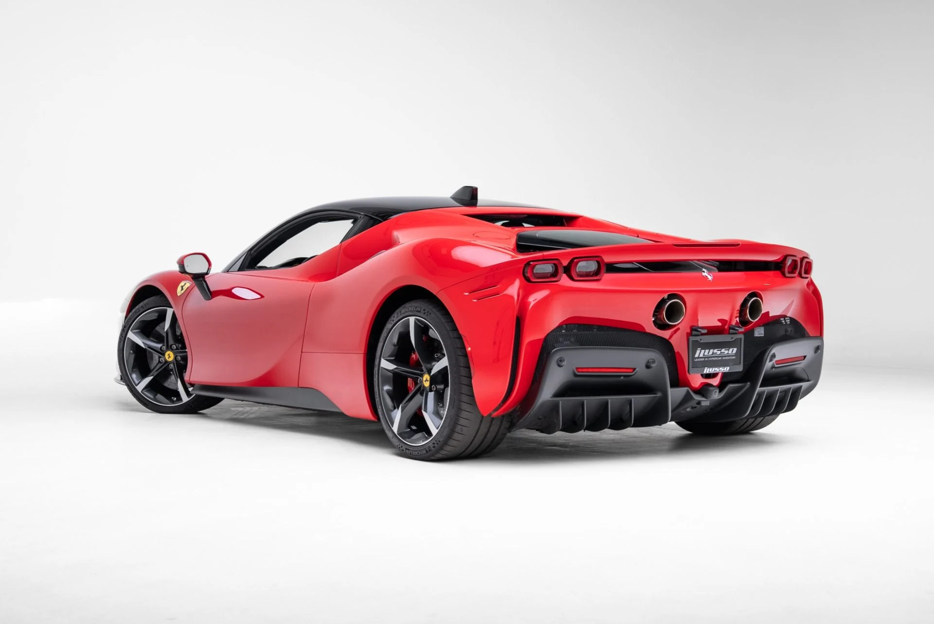 mph048_735152397_Used_2023_Ferrari_SF_90_Stradale_1773856077_1e48aff880