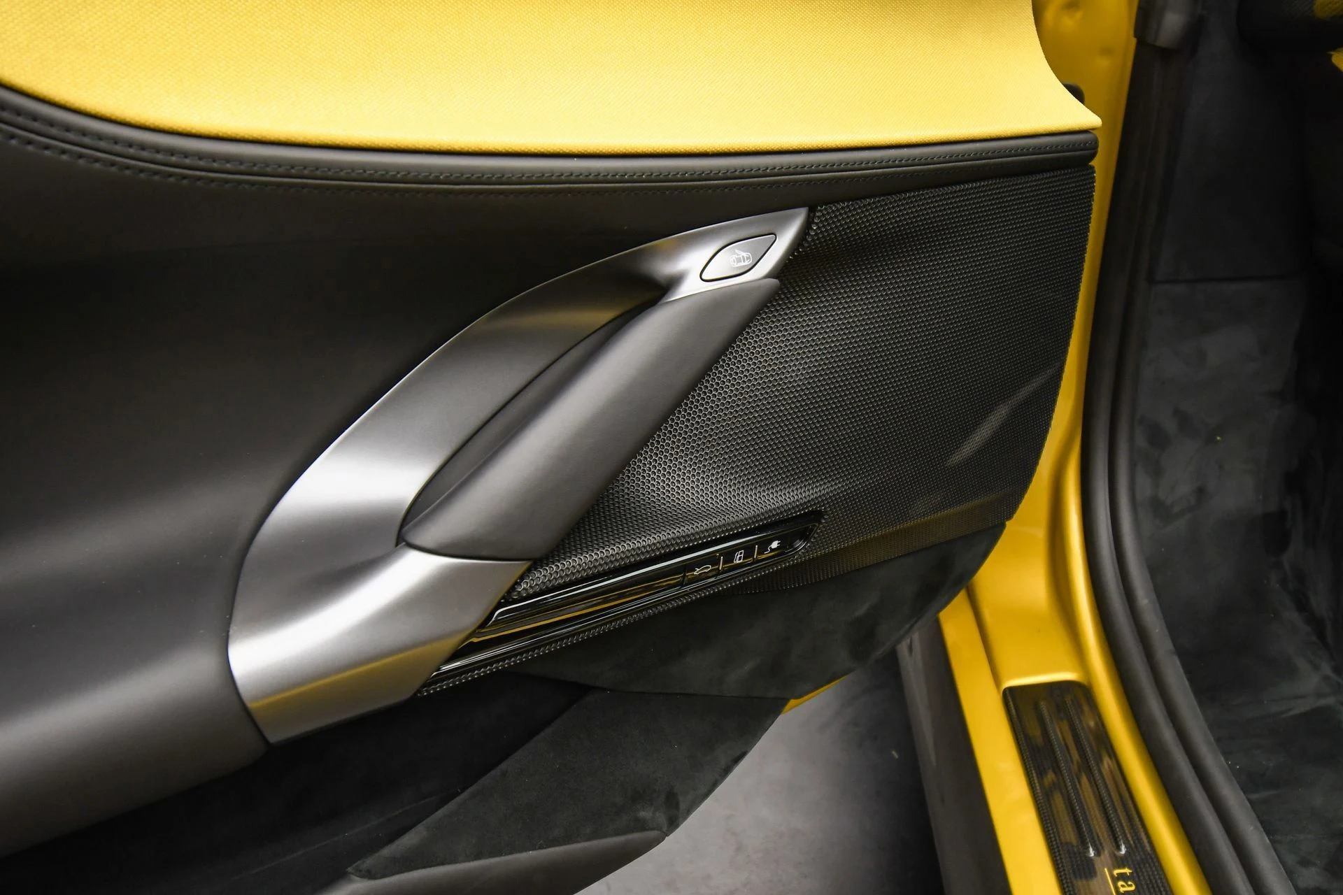 mph048_748759541_2a6a716ef8fa43b3b10b206696e5b6ee_b9d6b690f4