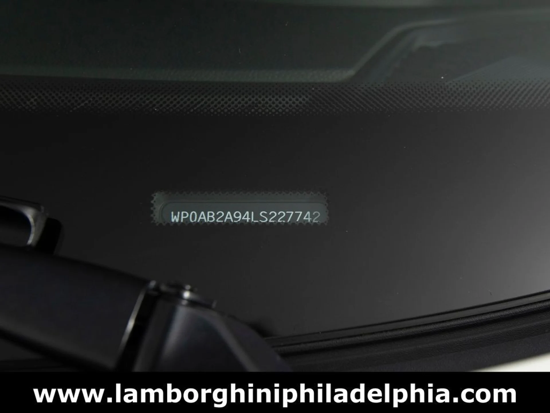 mph048_785688062_290ed7a9232f563d3bf4a996908da5e6x_fc828f5562