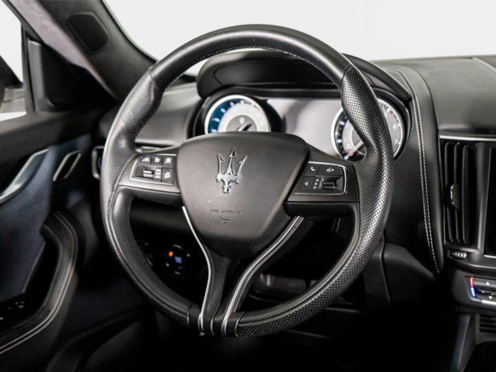 mph048_791210641_0o_Bv_Lmu92ri_Akt_Y_Sqa81k_Dc4u_Pc_798eb710c5