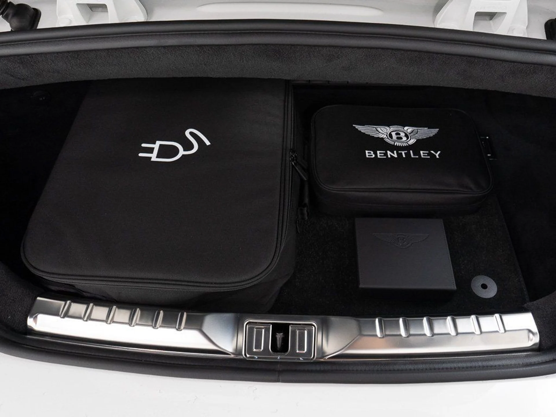 mph048_804218353_cf59a4b25fb5c150877bcebeac0a9c41_11a2776a5a