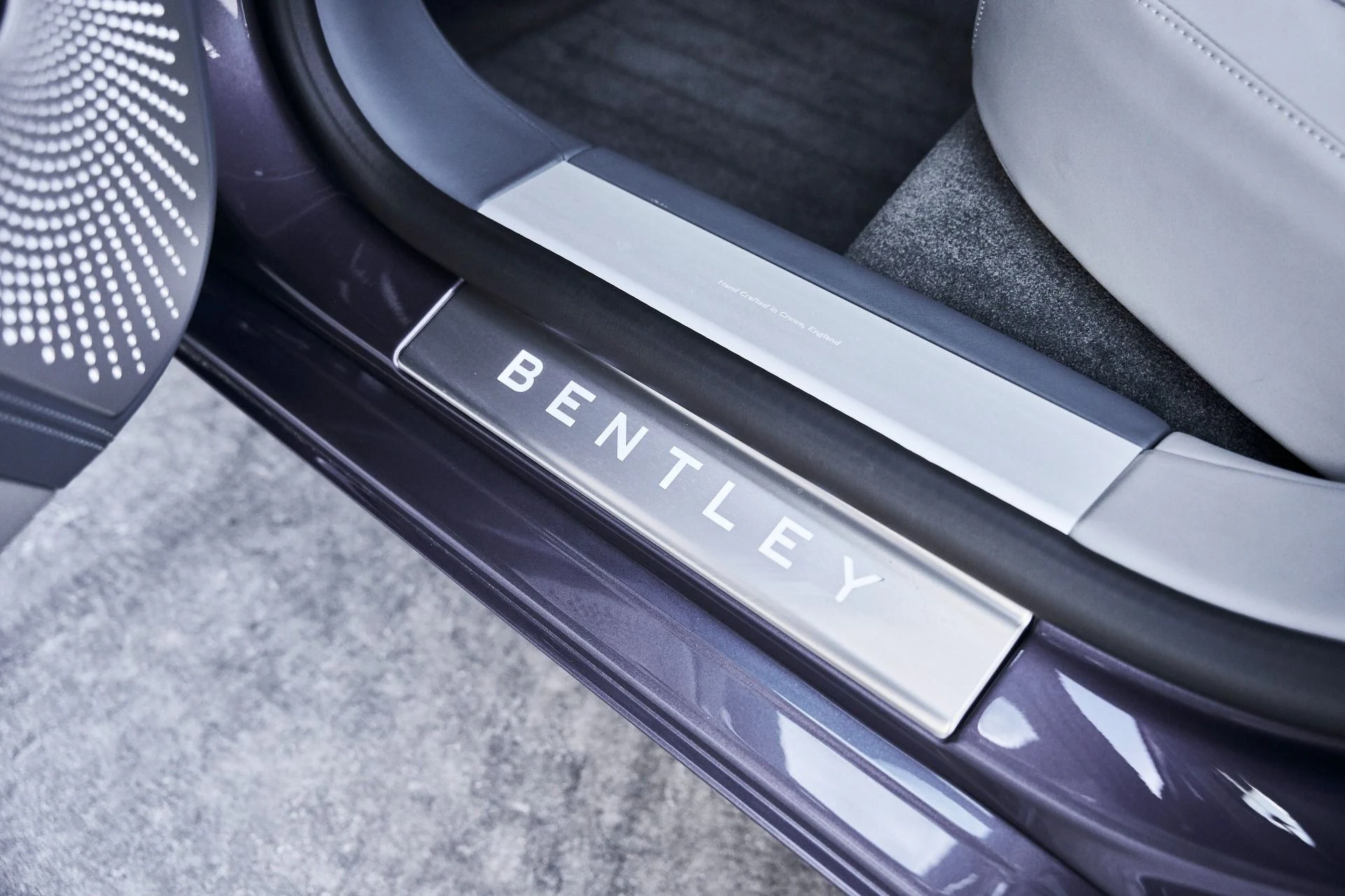 mph048_824992910_Used_2026_Bentley_Flying_Spur_V8_1775613323_61c9e966e8