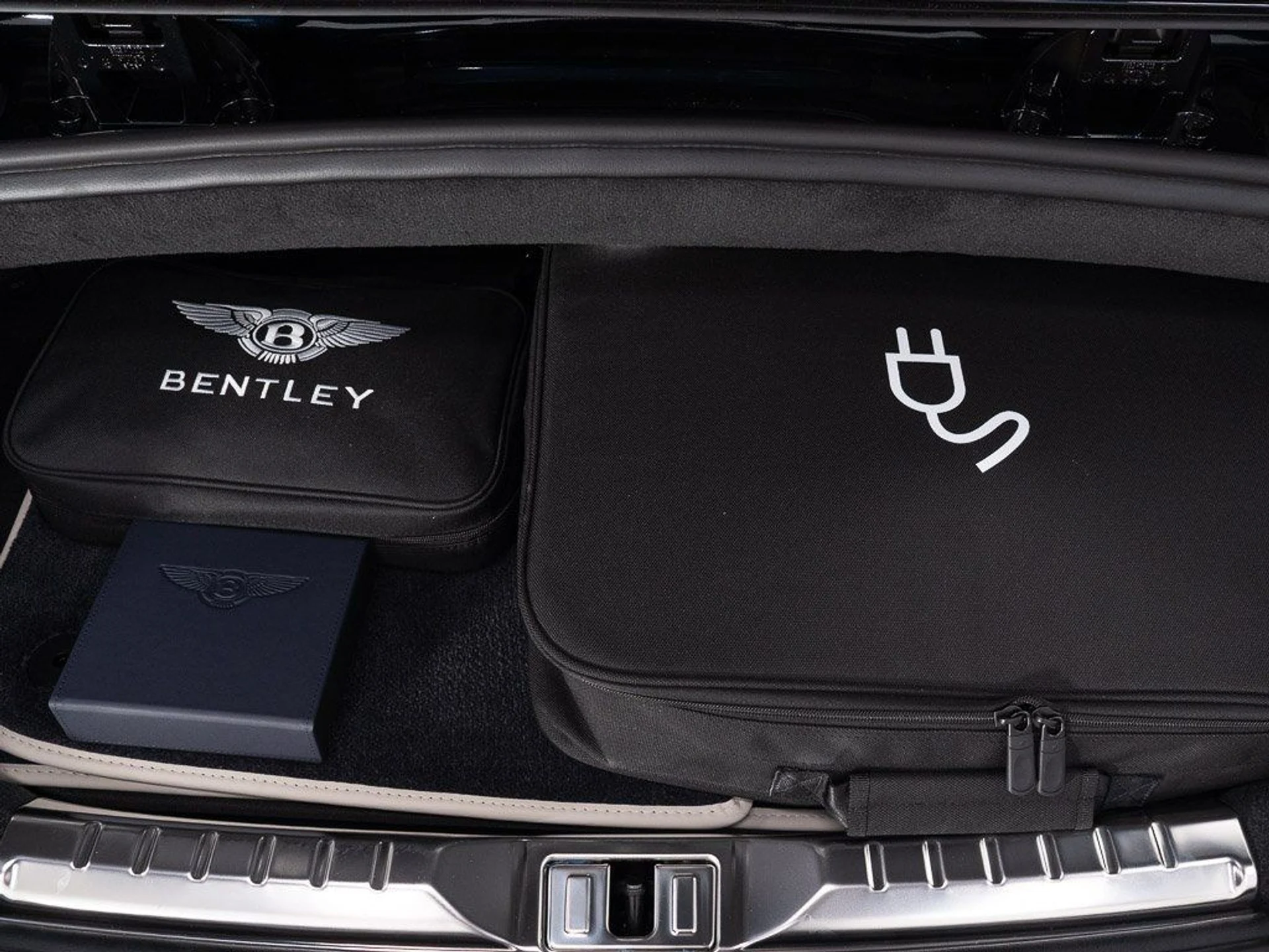 mph048_834401267_d9f152ebccd43cbe06d178cac1715077_344100865a