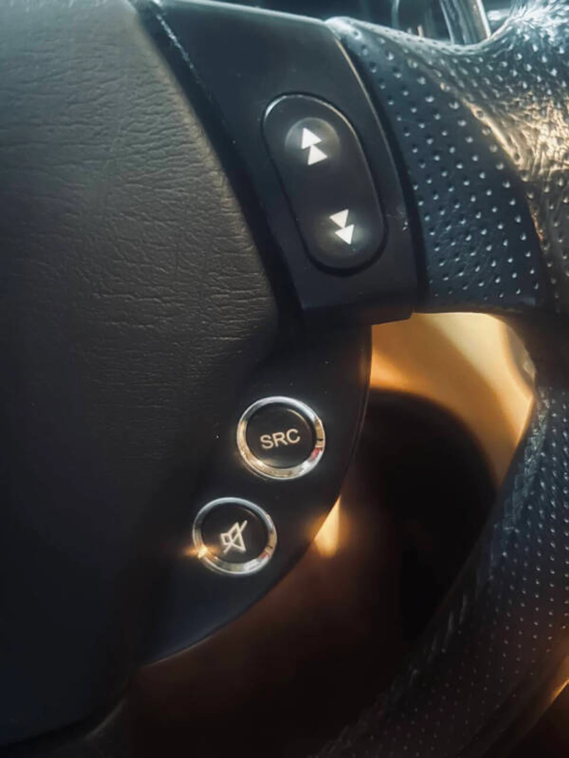 mph048_853626091_2008_maserati_granturismo_base_2dr_coupe_9b723f6eea