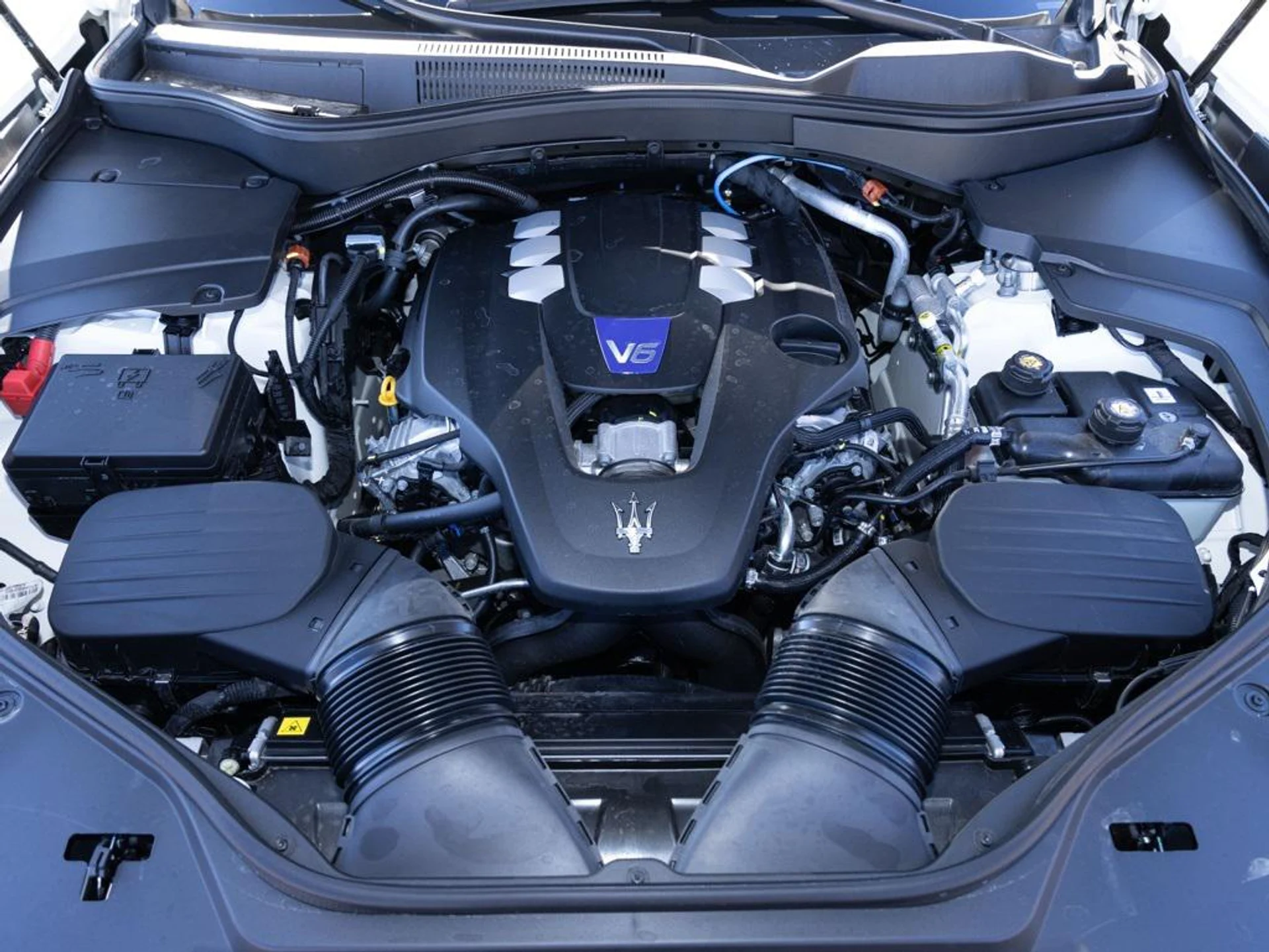 mph048_885060166_481733642_693e4b7b892601e31d6bba54_f6c934be2c