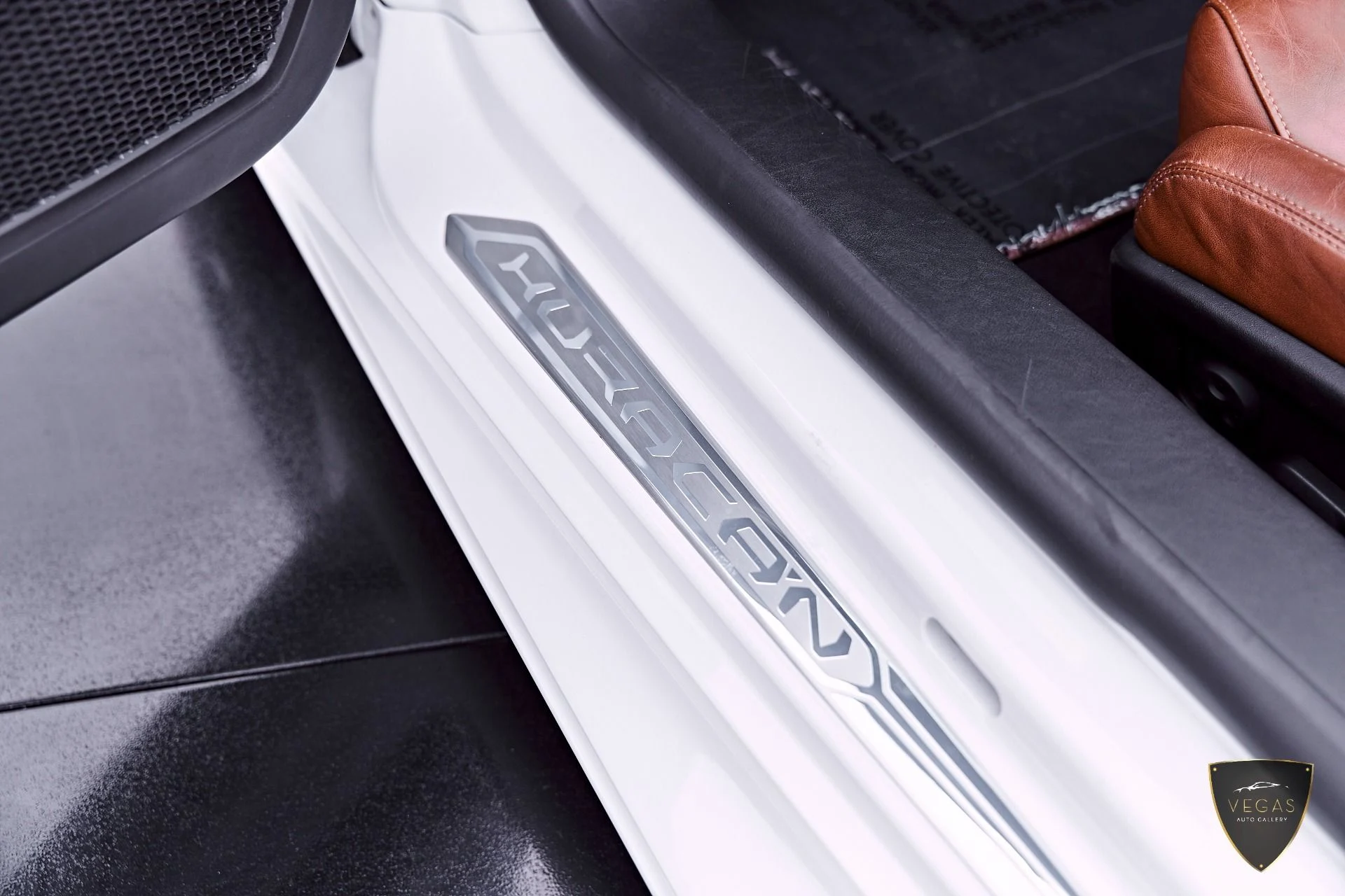 mph048_915671847_Used_2020_Lamborghini_Huracan_EVO_Base_1782523467_731263efc9