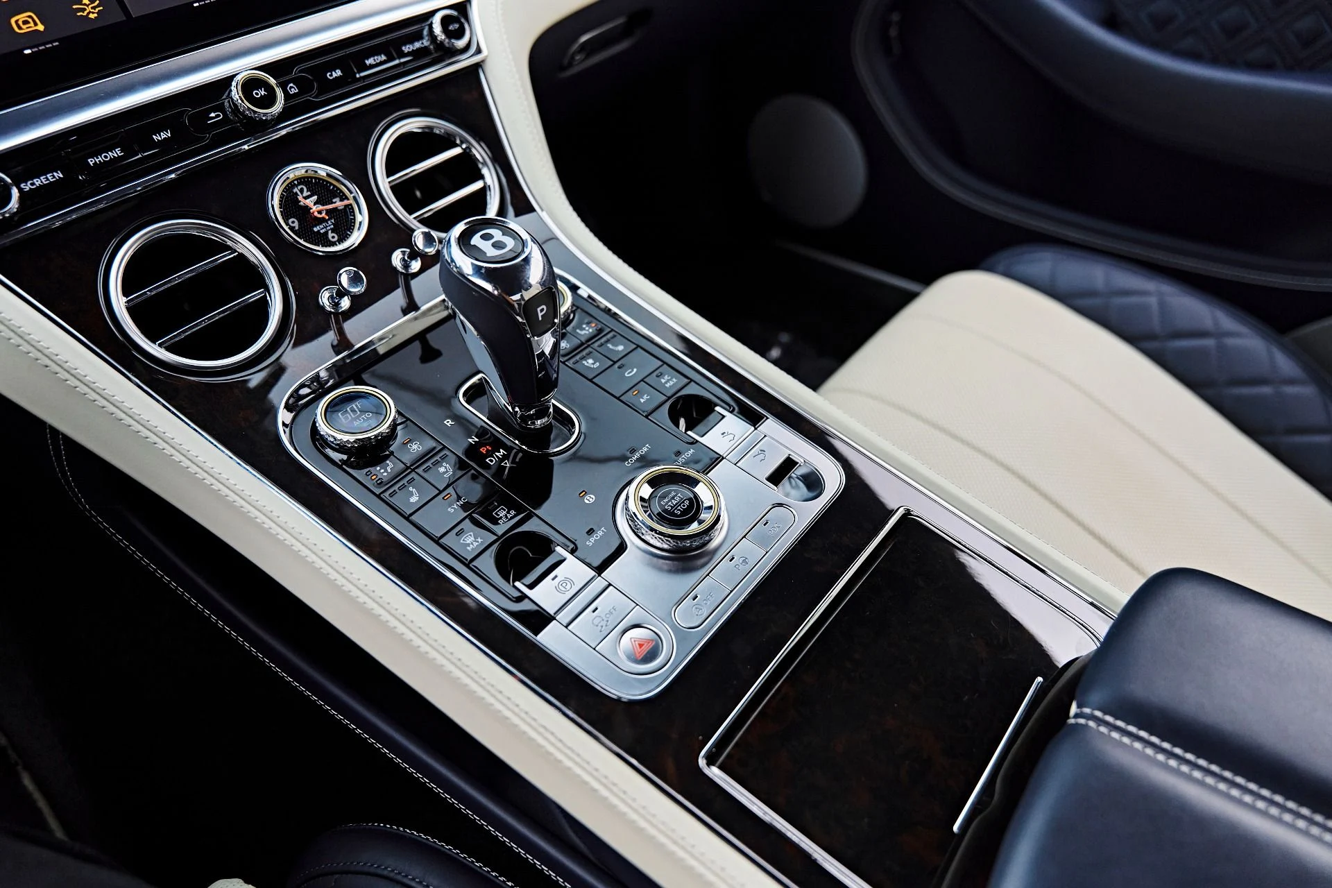 mph048_926680010_Used_2022_Bentley_Continental_GT_V8_1790367754_050f743950
